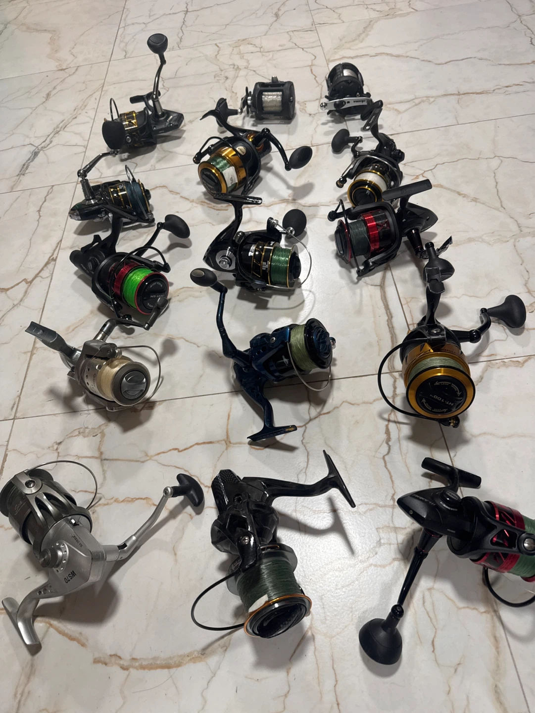 Assorted Fishing Reels - Penn, Daiwa, and More - photo 5
