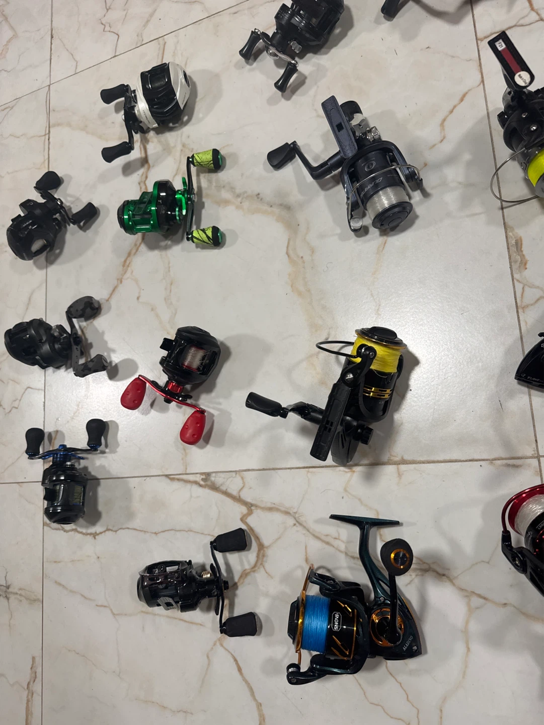 Lot of Fishing Reels - photo 4