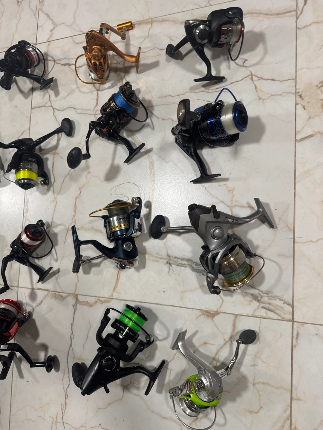 Lot of Fishing Reels - photo 2