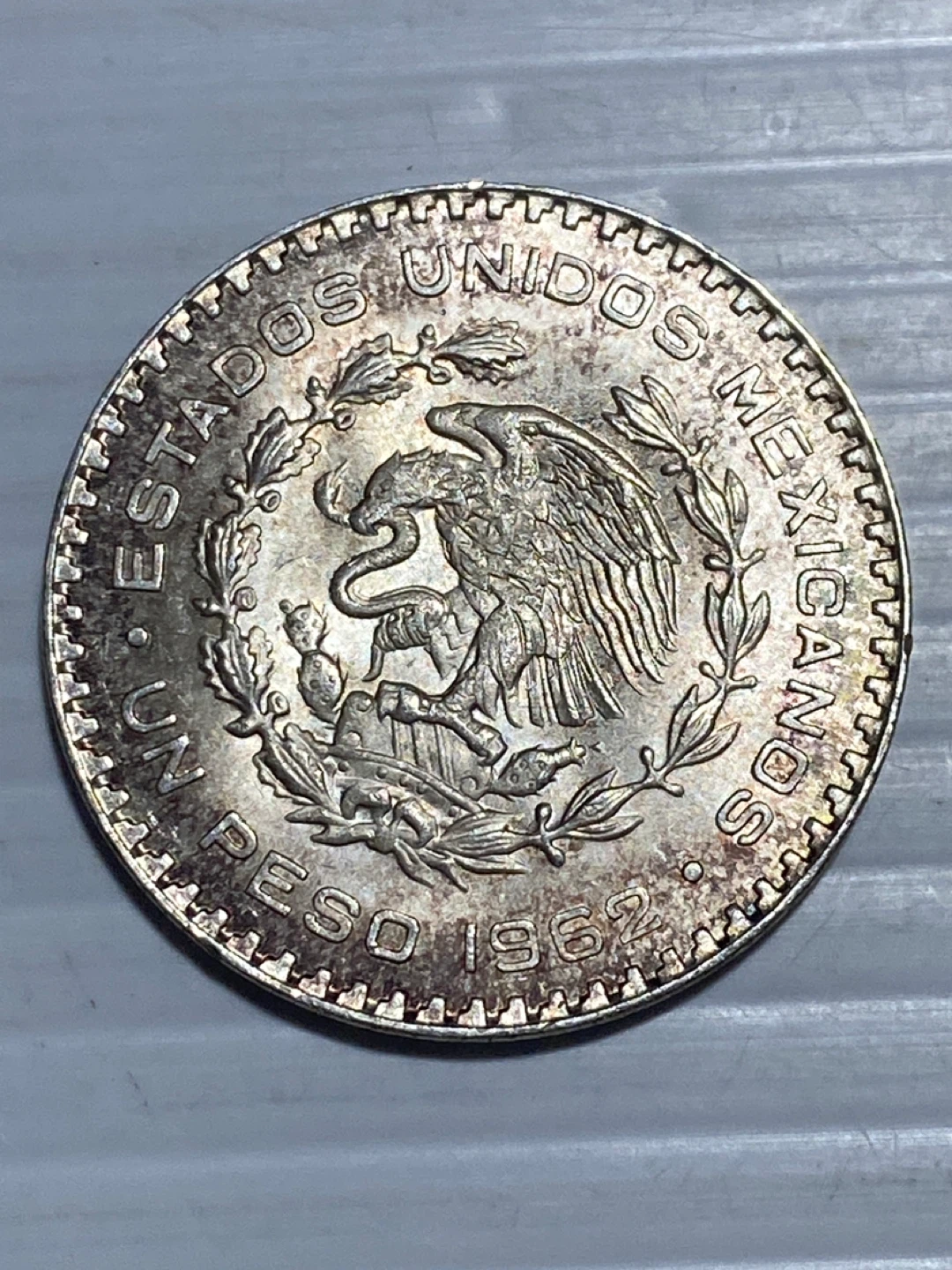 1962 silver Mexico 5 Pesos Coin
