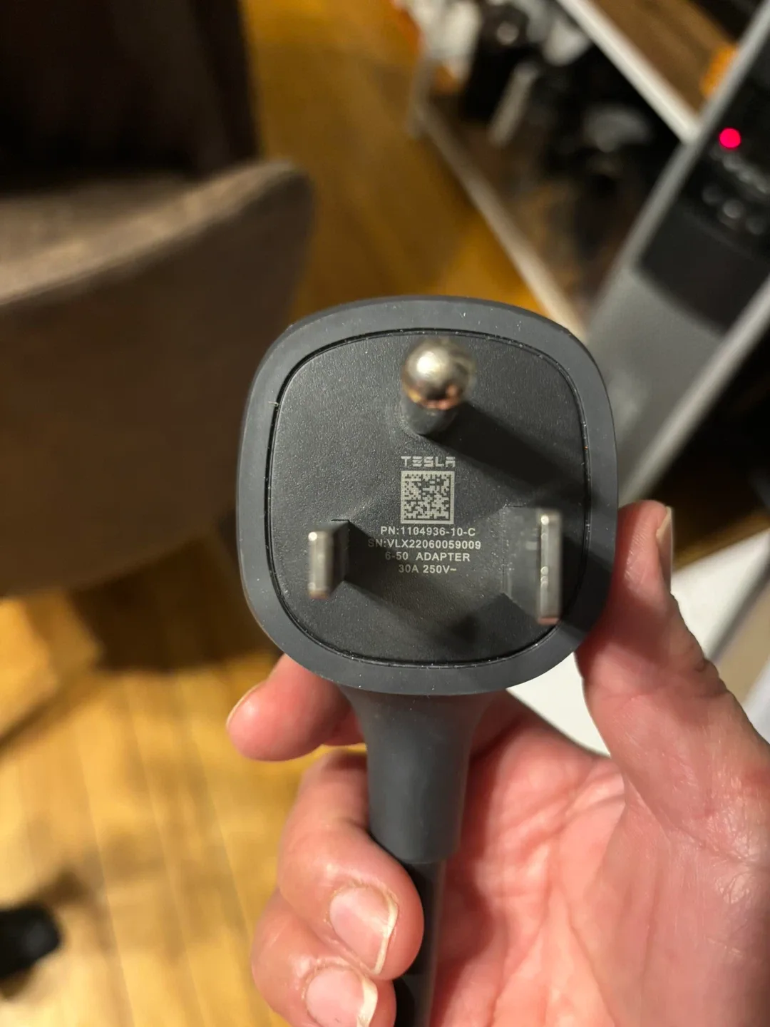 Tesla Mobile Connector Adapter - photo 3