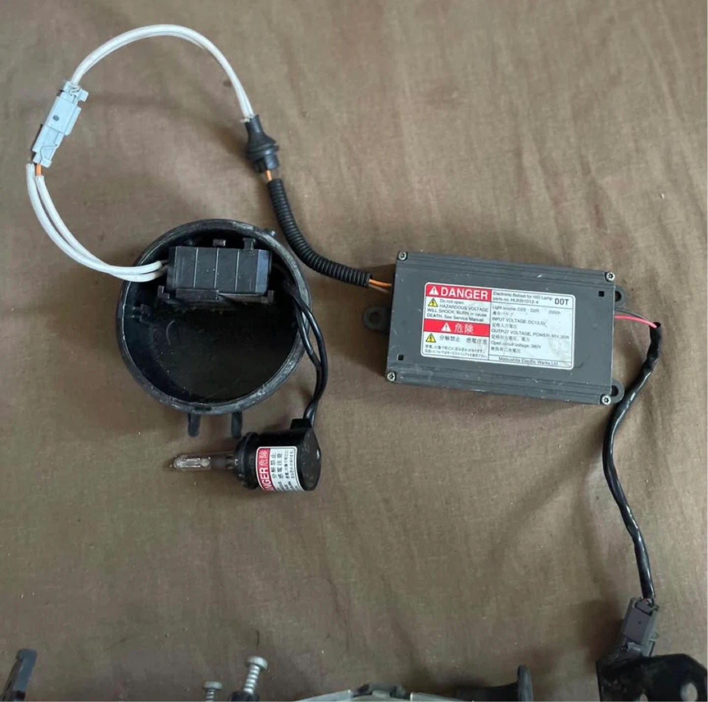 Acura 3.2 TL Front Headlight - photo 4