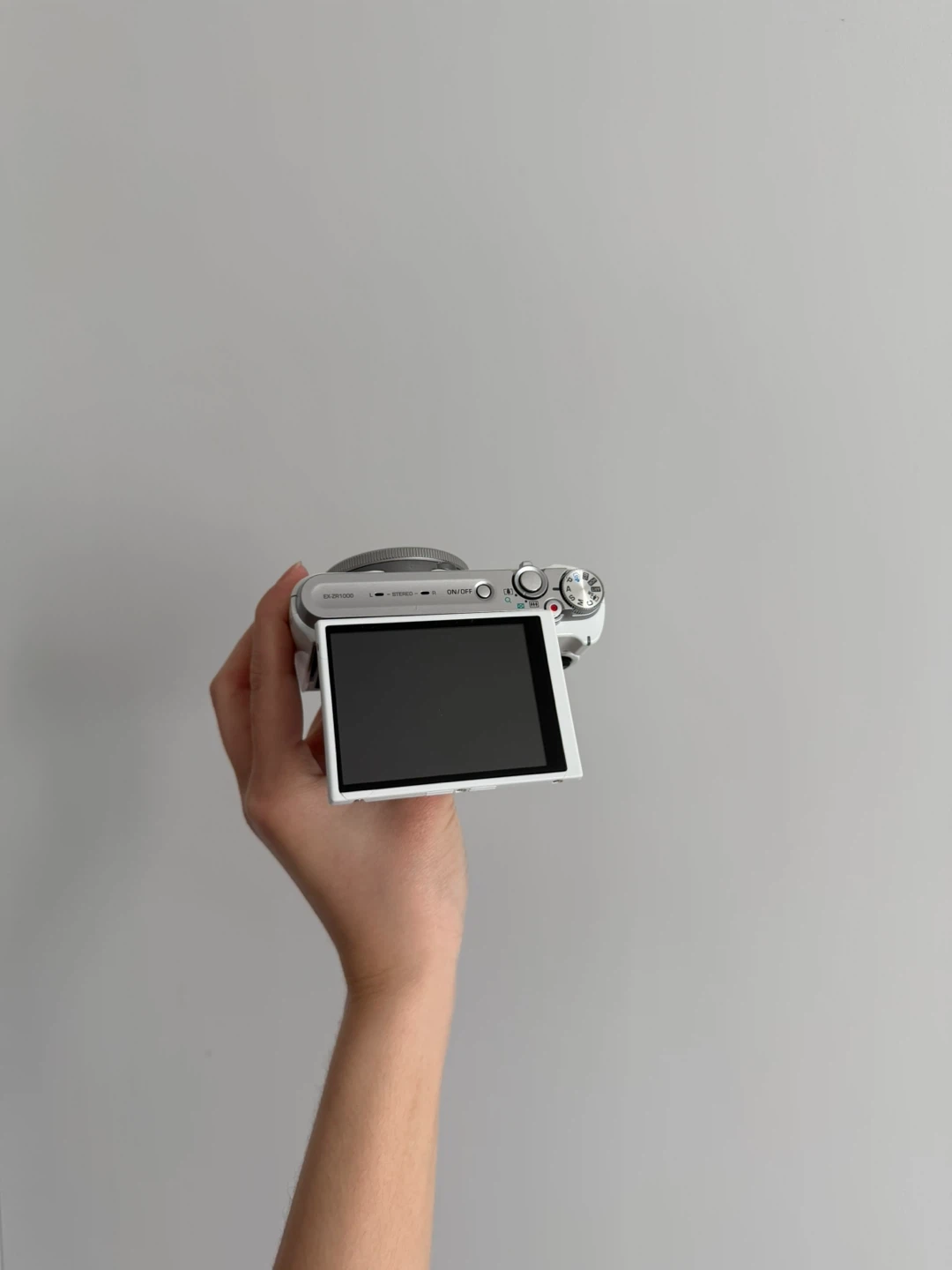 Casio EXILIM HS Digital Camera - White - photo 2