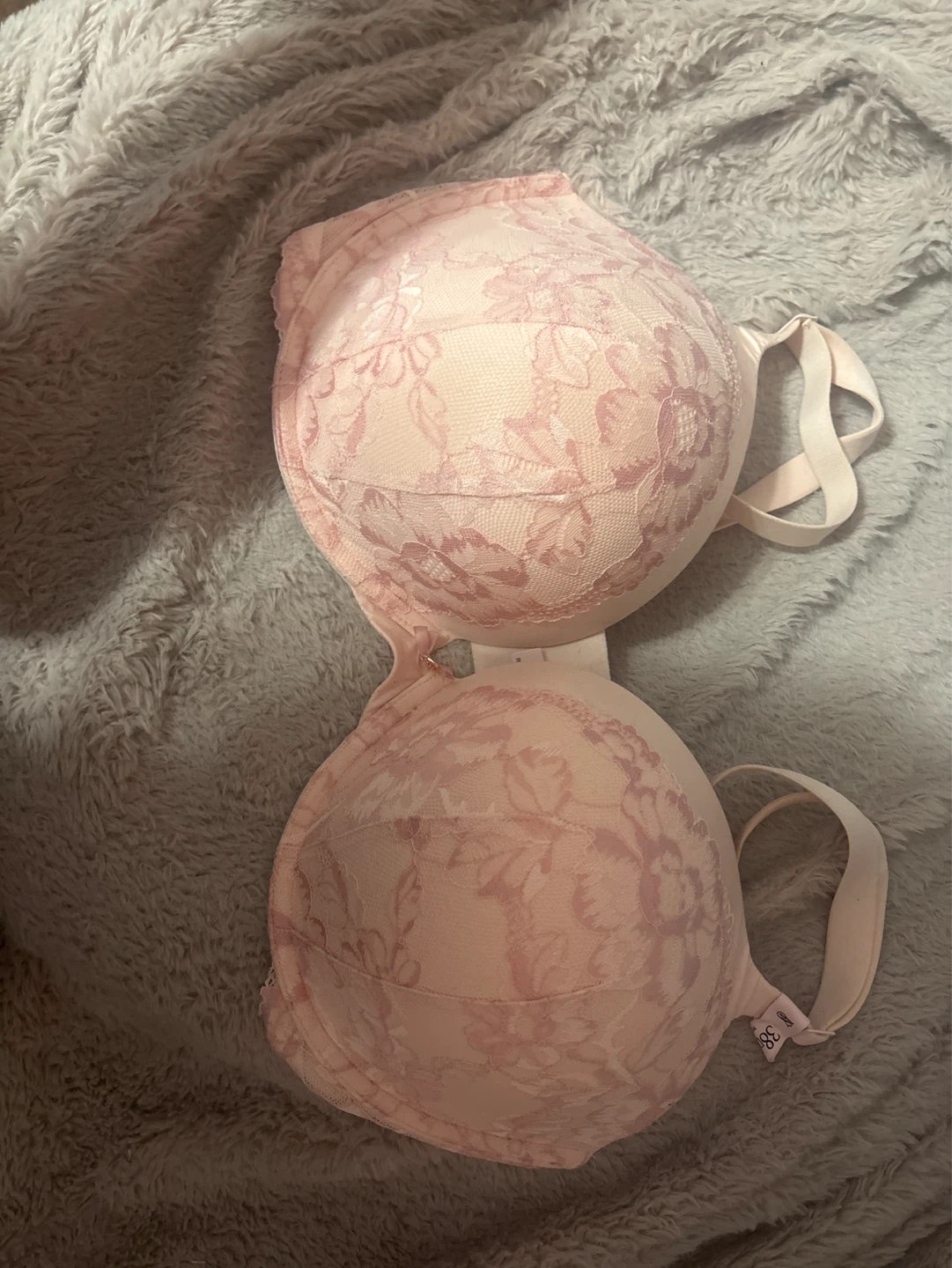 Victoria's Secret Pink Lace Bra 38DDD