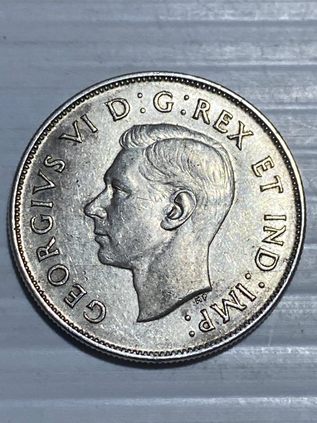 1946 silver Canada 50 Cent Coin - photo 2