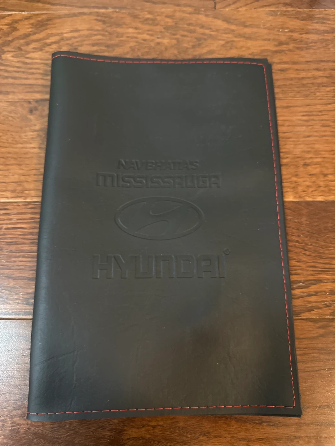 🆓 Hyundai Branded Folio 🚙