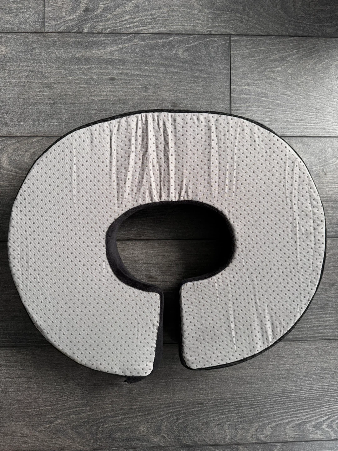 CLRUPR donut-shaped memory foam - photo 2