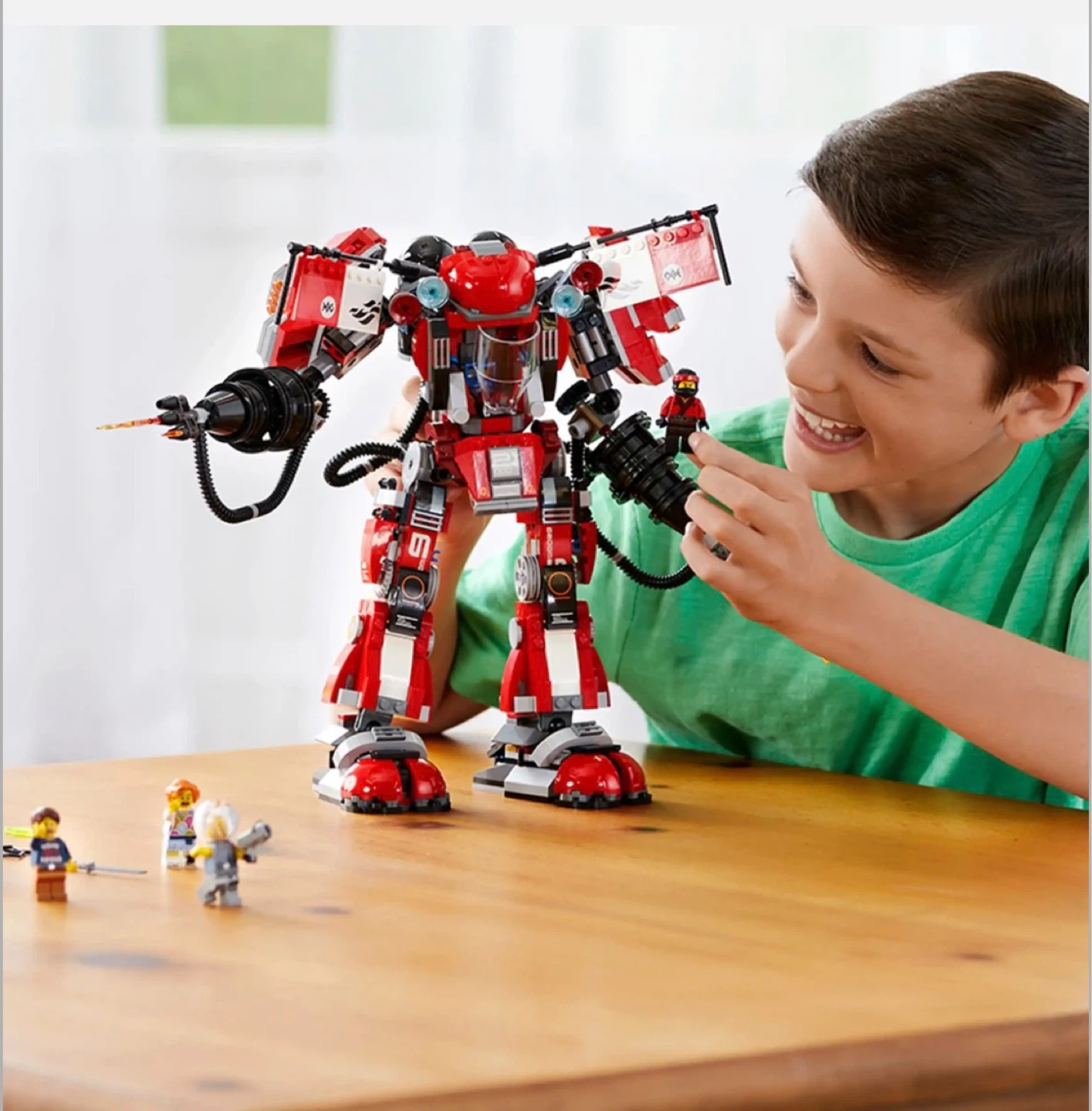 LEGO Ninjago Movie Kai's Mech Pilot Red Robot Set 70615 - photo 3