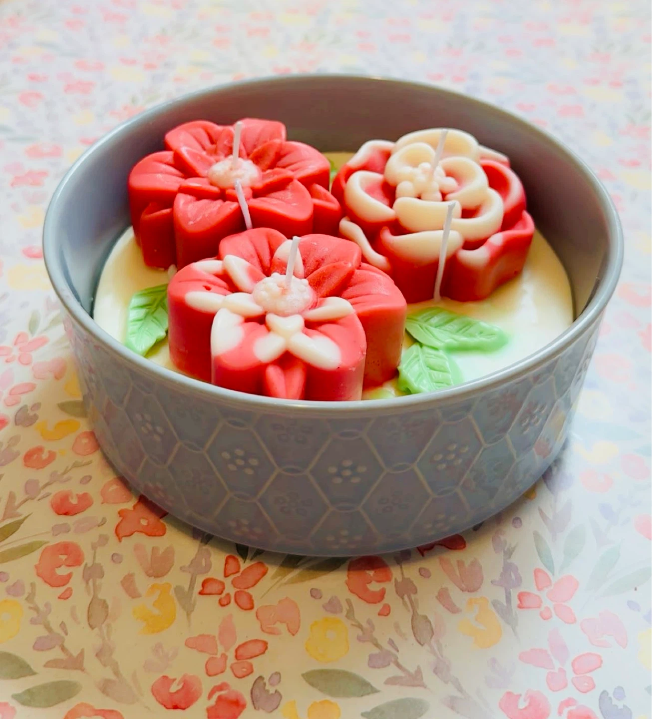 Decorative Floral Candles - Set of 2 - photo 3