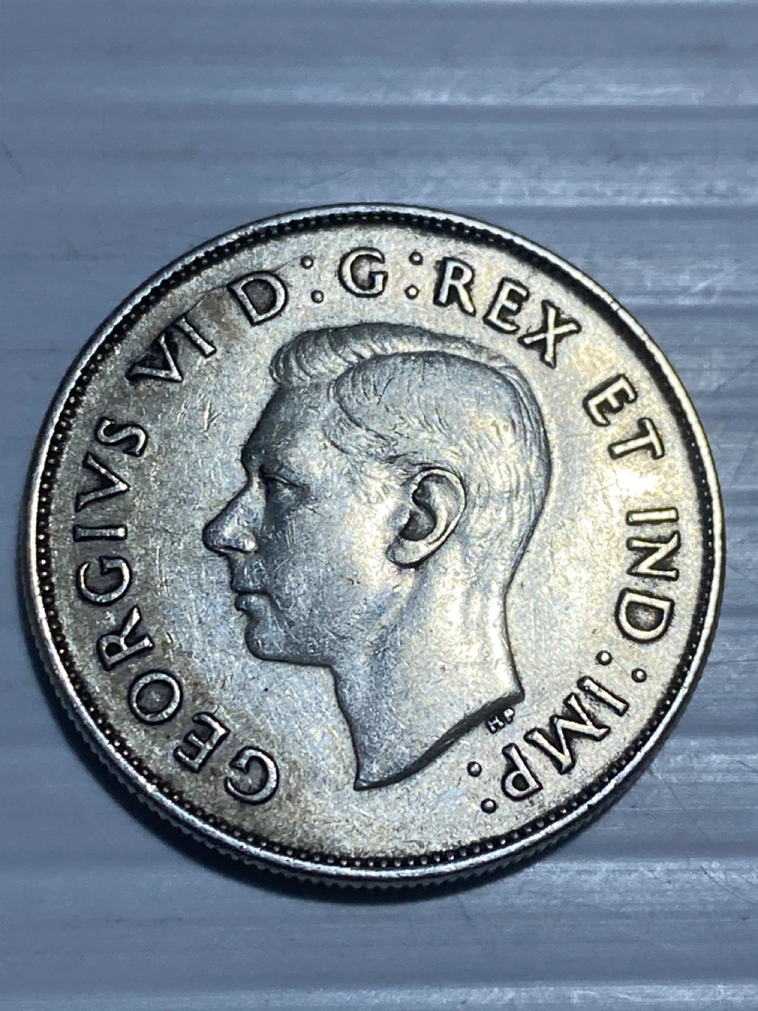 1942 silver Canada 50 Cents Coin - photo 2