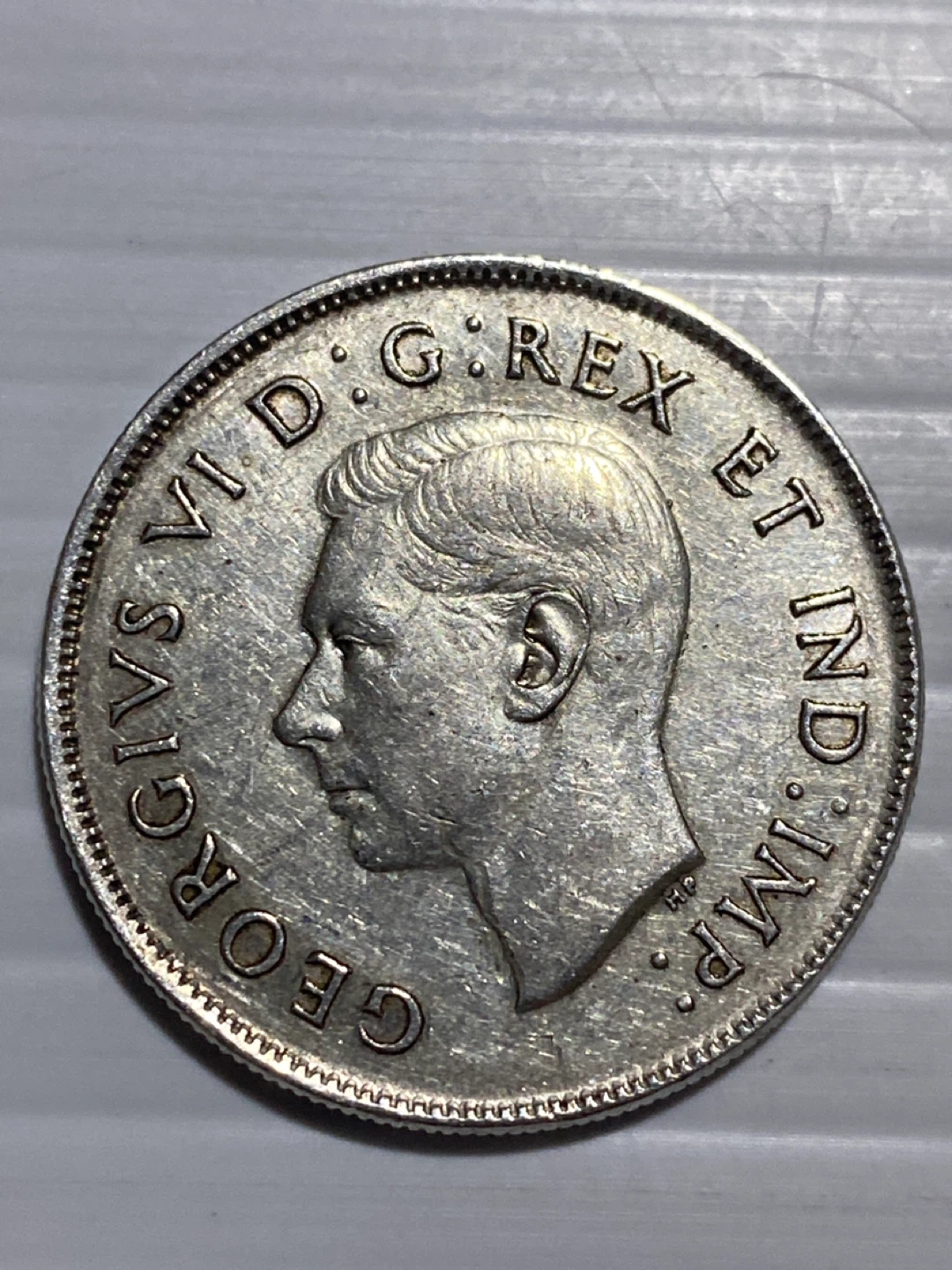 1944 silver Canada 50 Cents Coin - photo 2