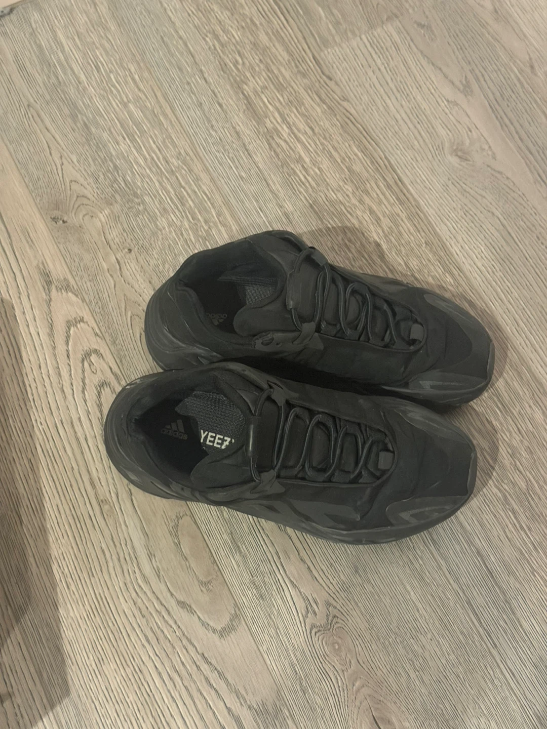 Adidas Yeezy 700 V3 "Alvah" Black Sneakers
