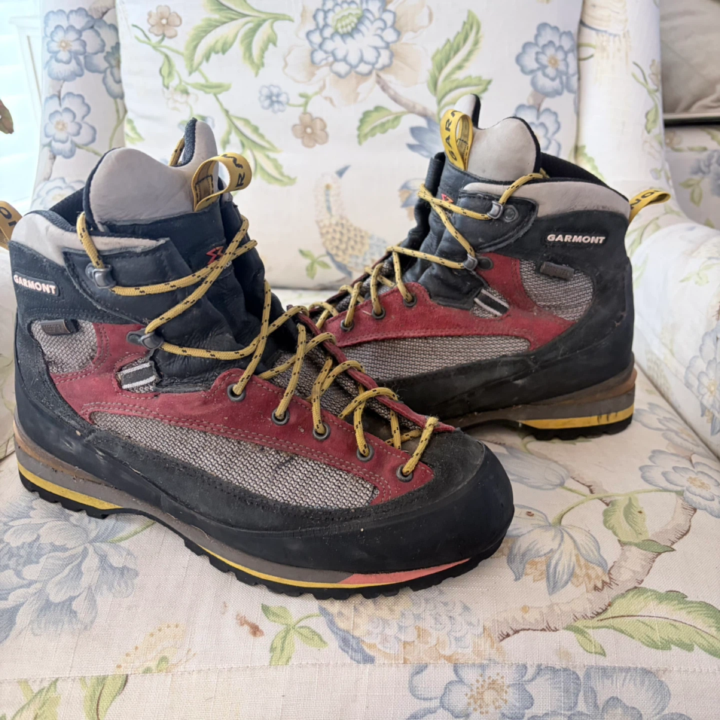 Garmont Hiking Boots men’s  UK 10.5 / US 11 / EUR 45 - photo 2