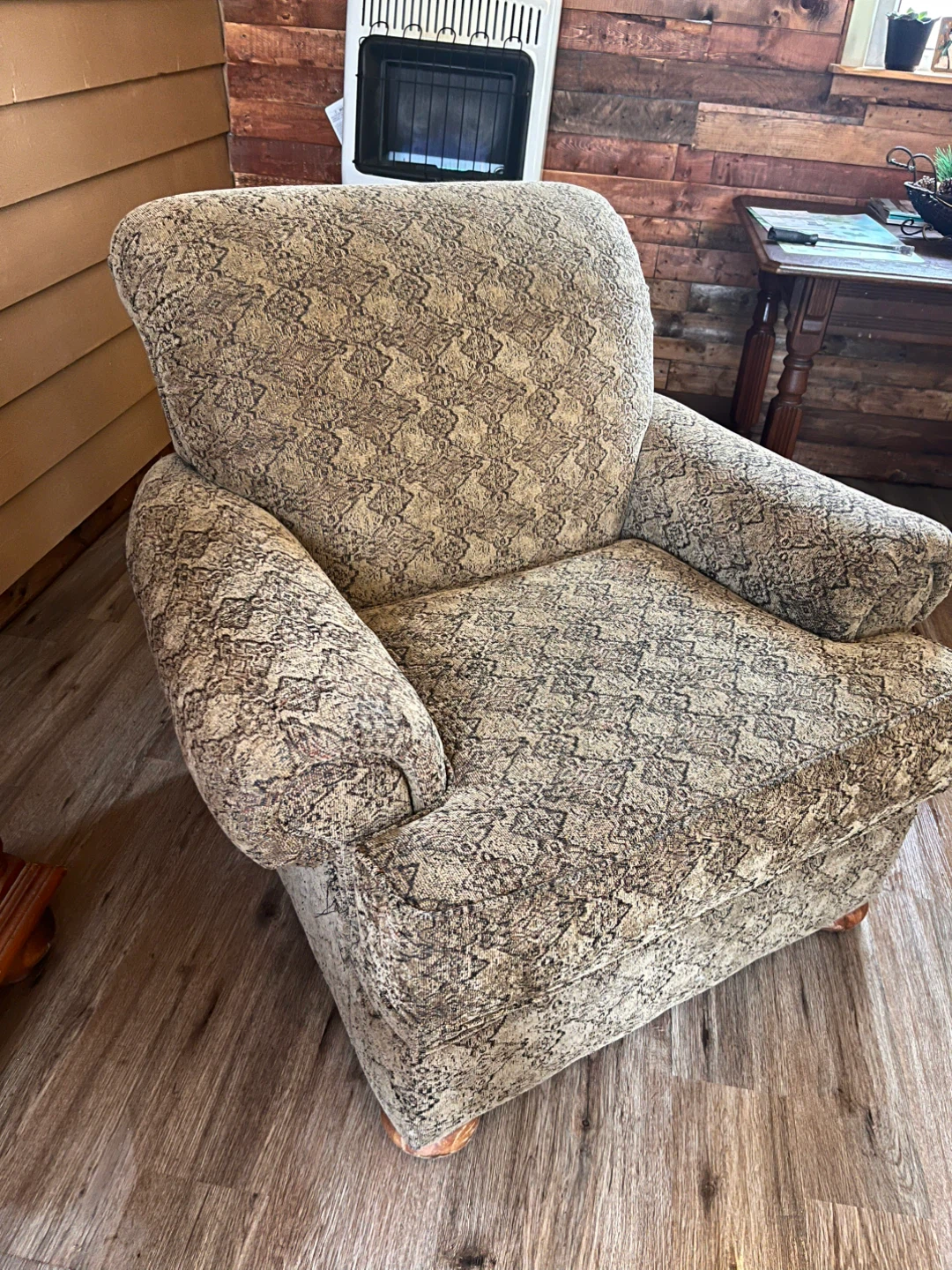 Patterned Accent Chair - photo 3