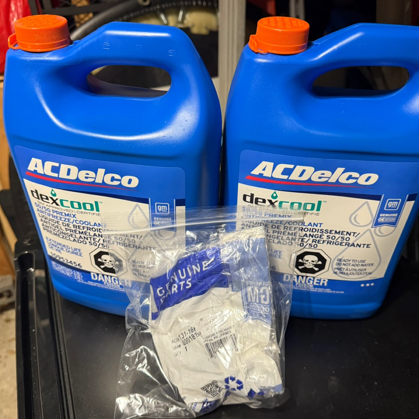 ACDelco 131-160 Thermostat + 2 Jugs Dex-Cool Coolant Kit