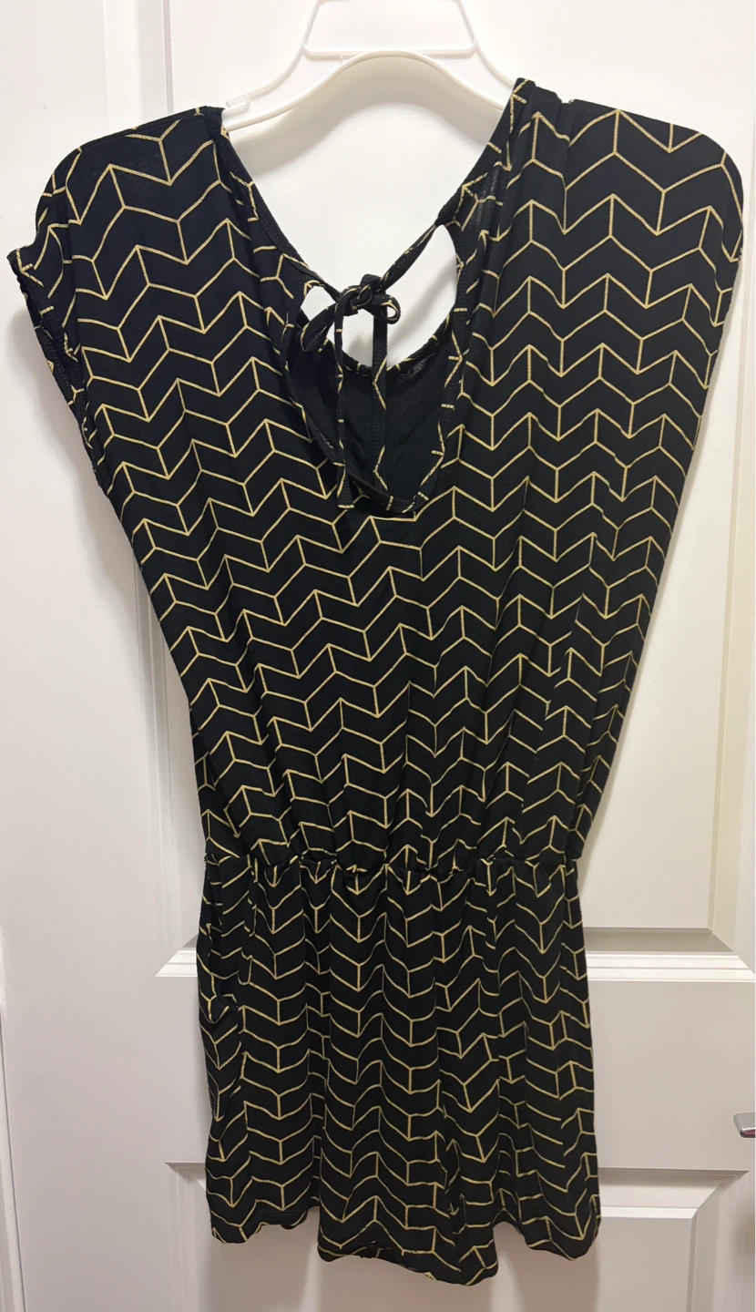 Black and Gold Geometric Print Romper - photo 2