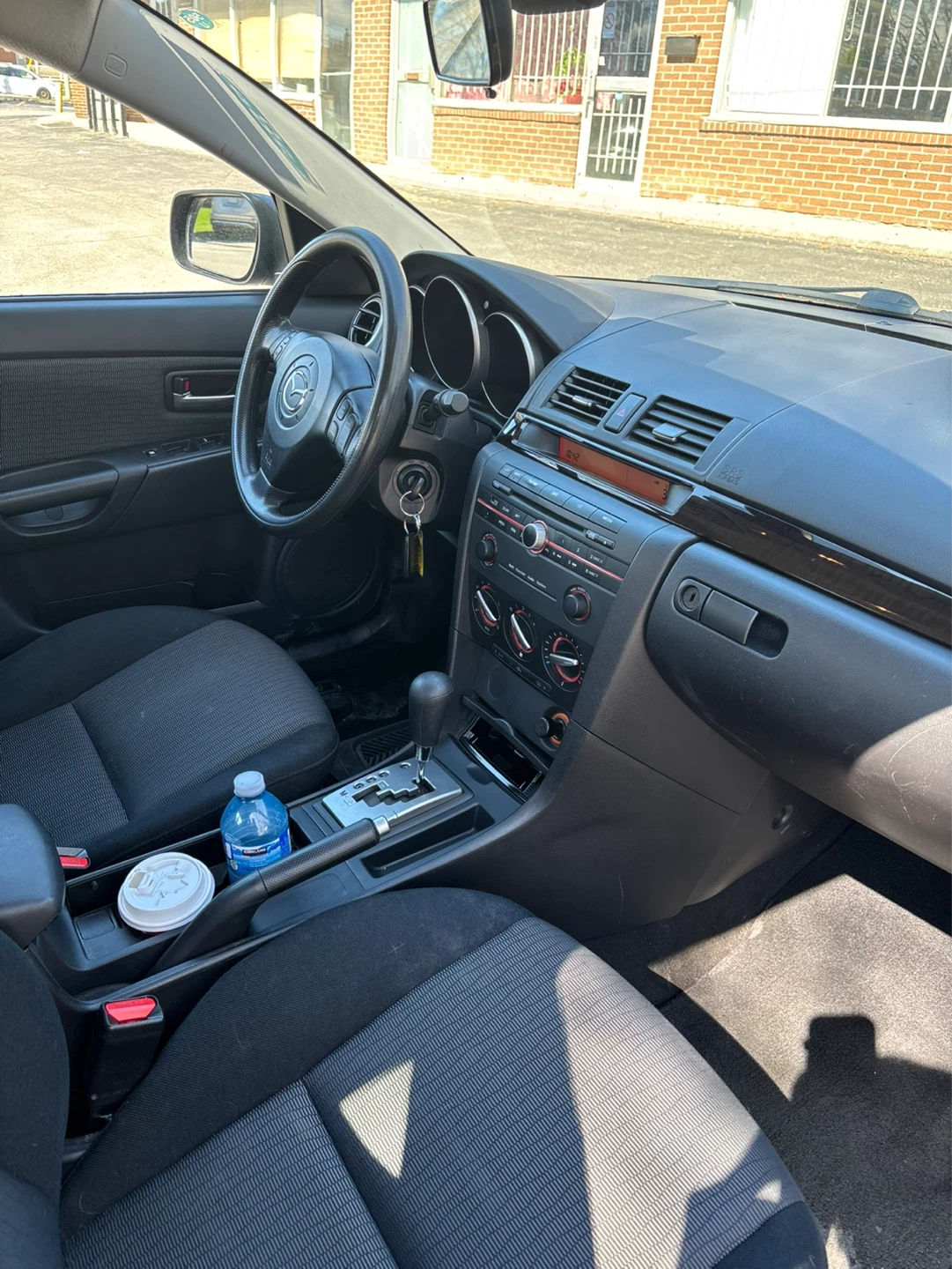 Mazda 3 2008 Clean, Reliable, in great condition! - photo 3