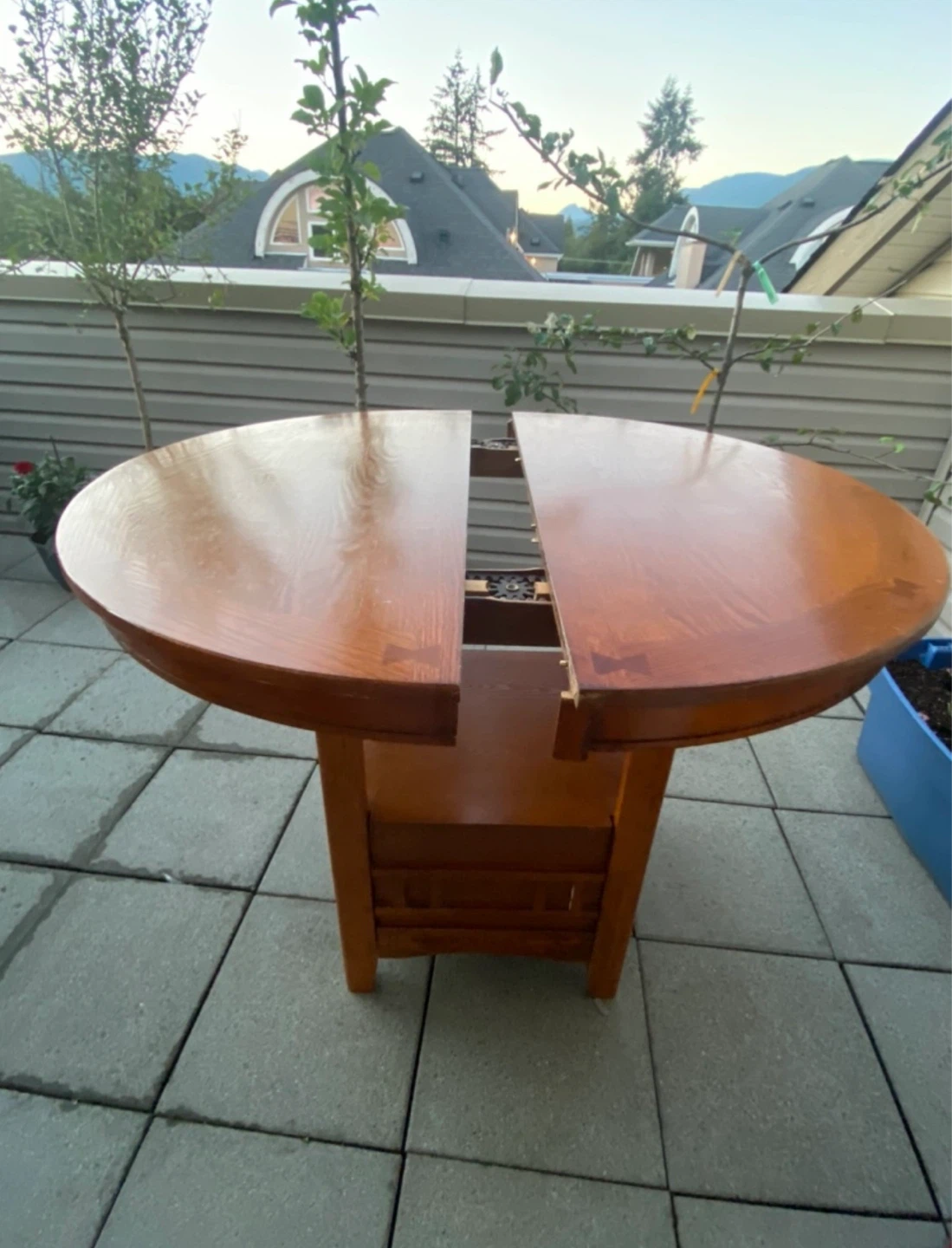Wooden Extendable Table - photo 4