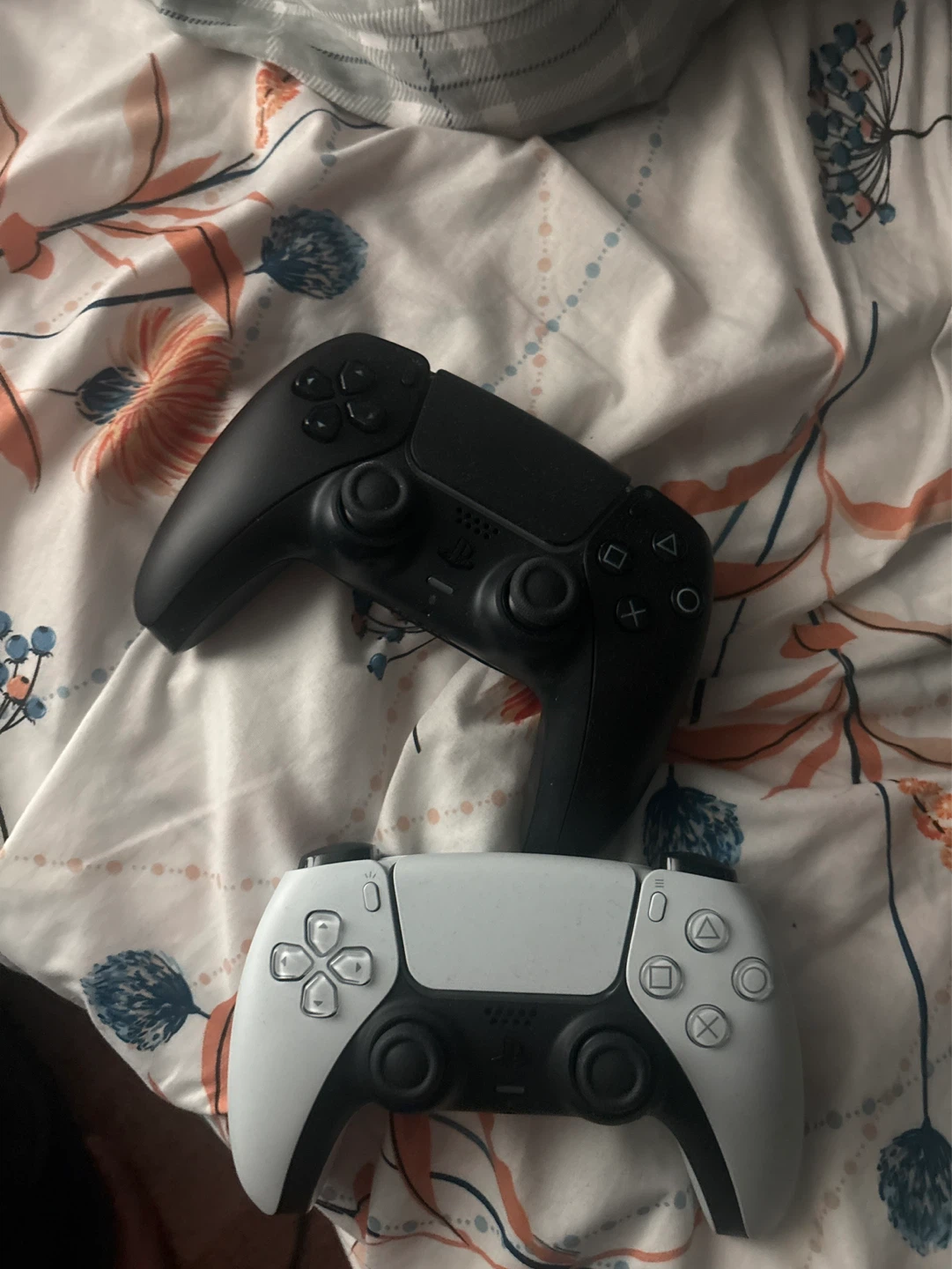 Sony PlayStation 5 Console with 2 Controllers - photo 2
