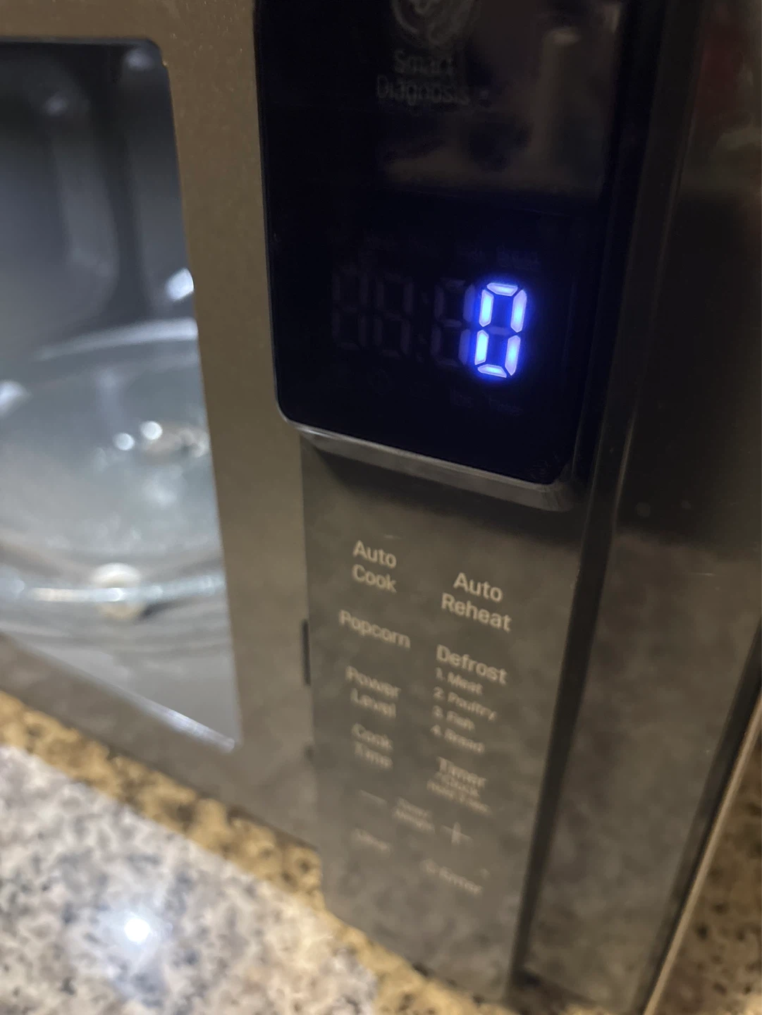 LG Microwave Oven - photo 3
