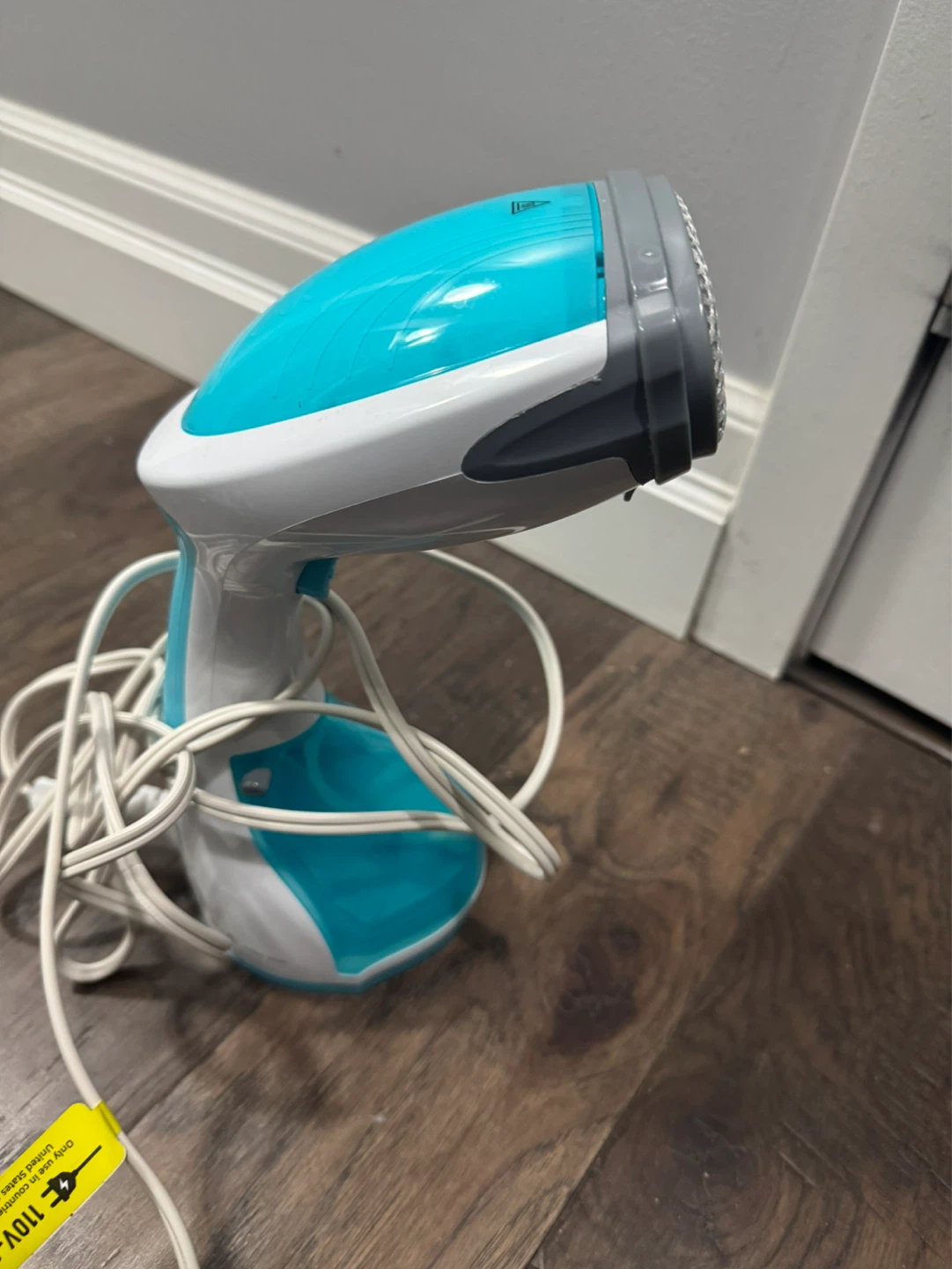 BEAUTURAL Handheld Garment Steamer