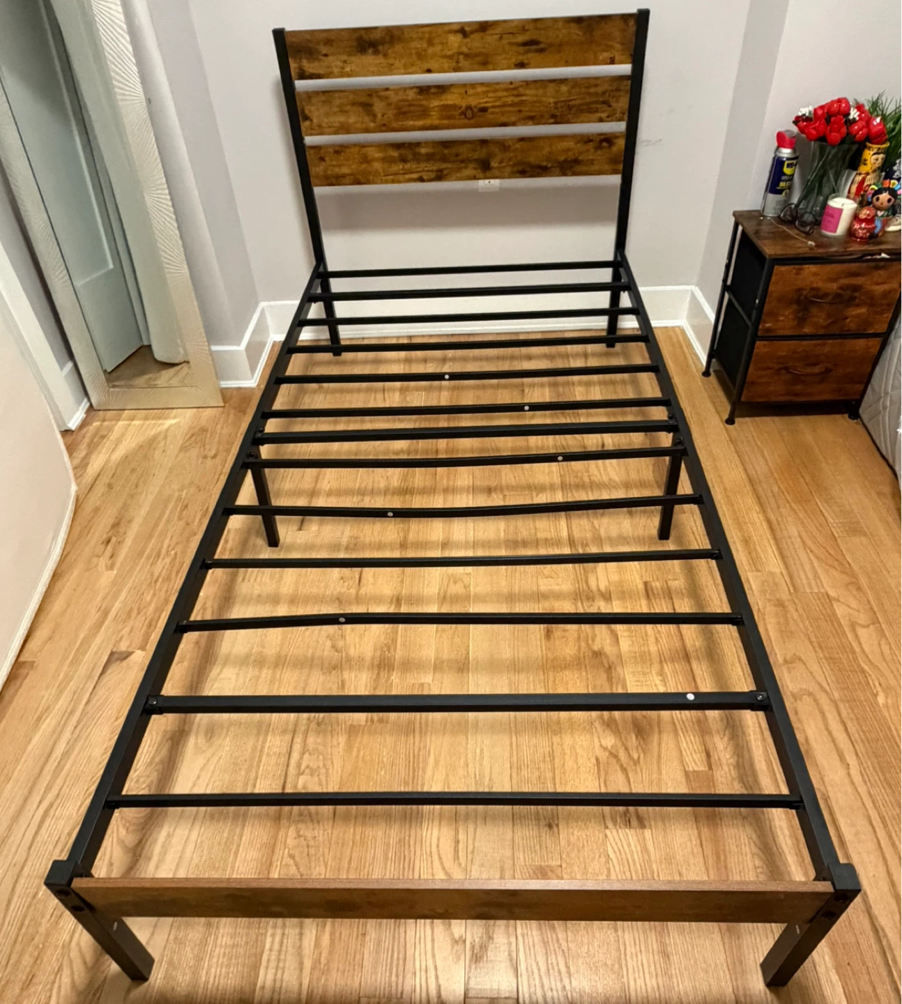 Twin Size Bed Frame with Headboard - photo 2