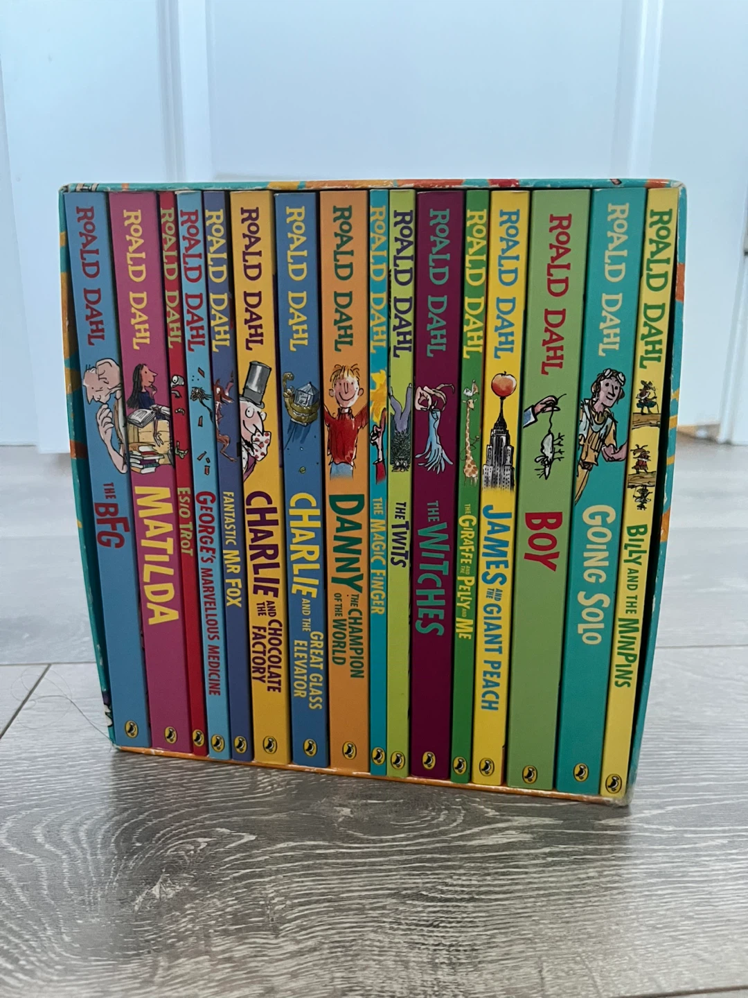 Roald Dahl Collection 16 Fantastic Stories Book Set