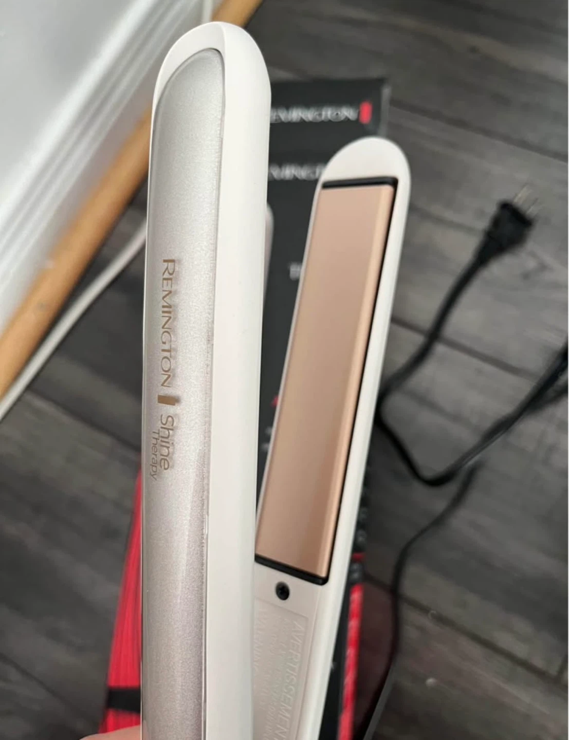Remington Shine Therapy 1" Flat Iron - photo 2