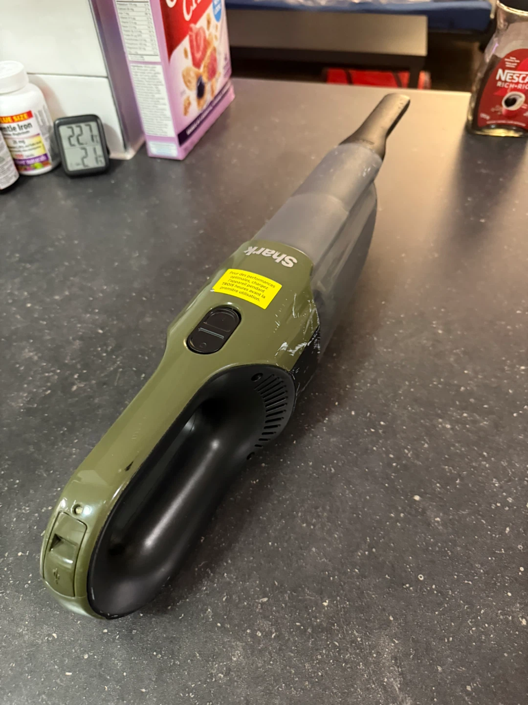 Shark Cyclone Vacuum - photo 2