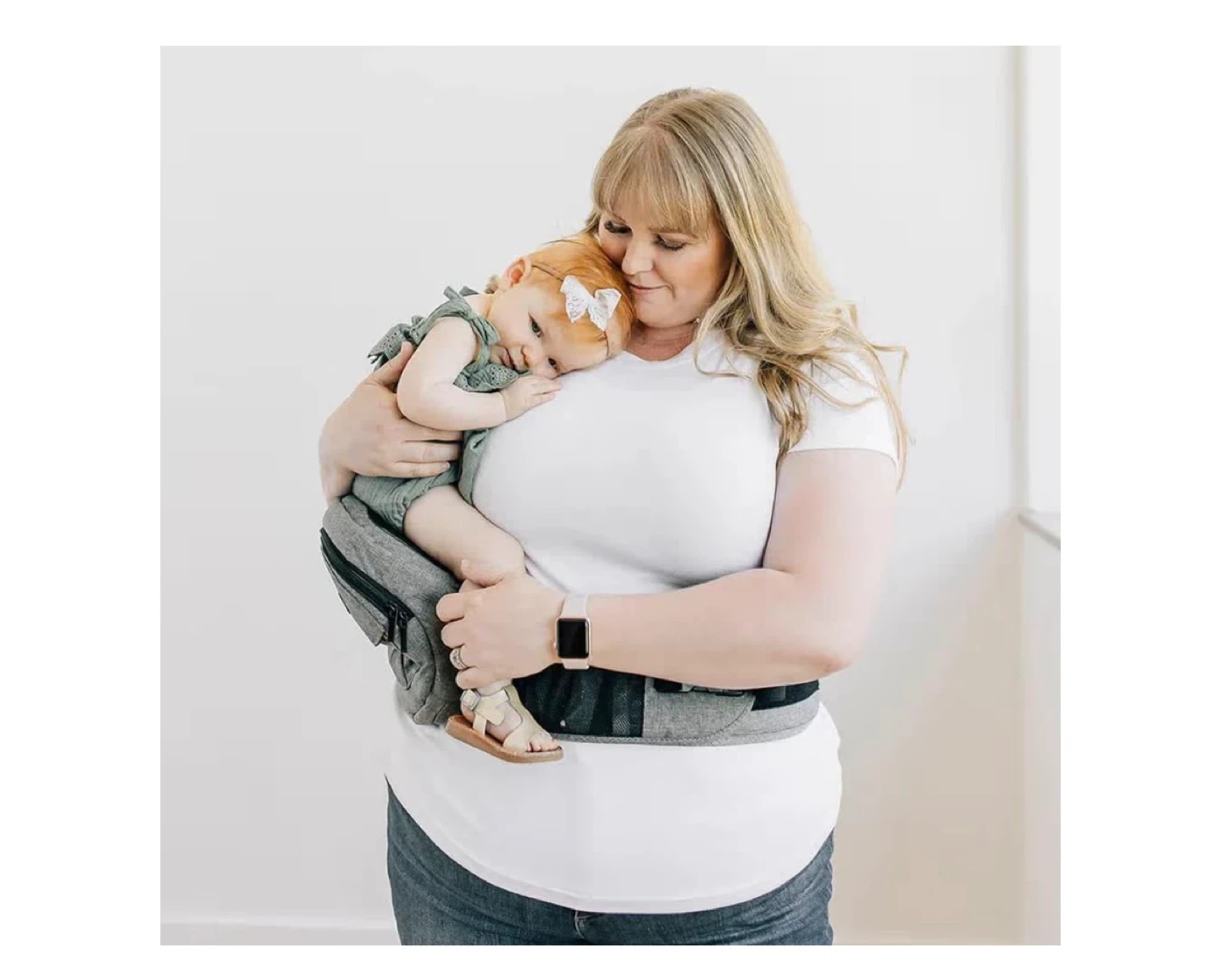 TushBaby Hip Carrier - Grey - photo 2
