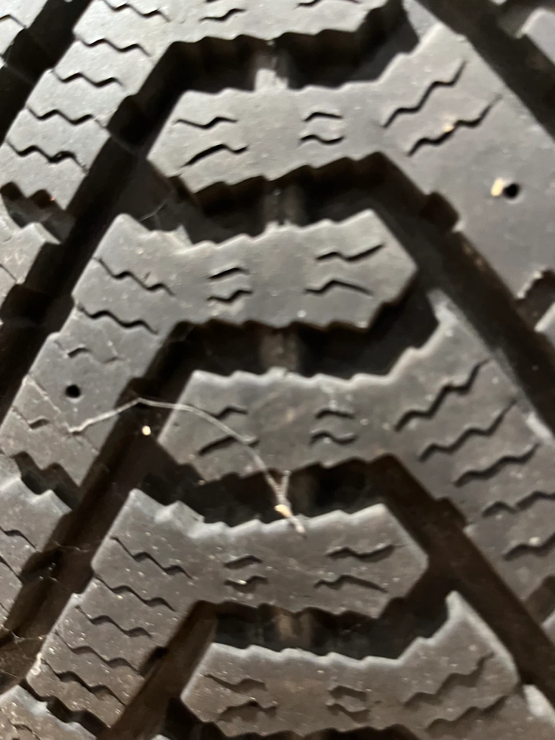 Mercedes-Benz Winter Tire with Rim - photo 4
