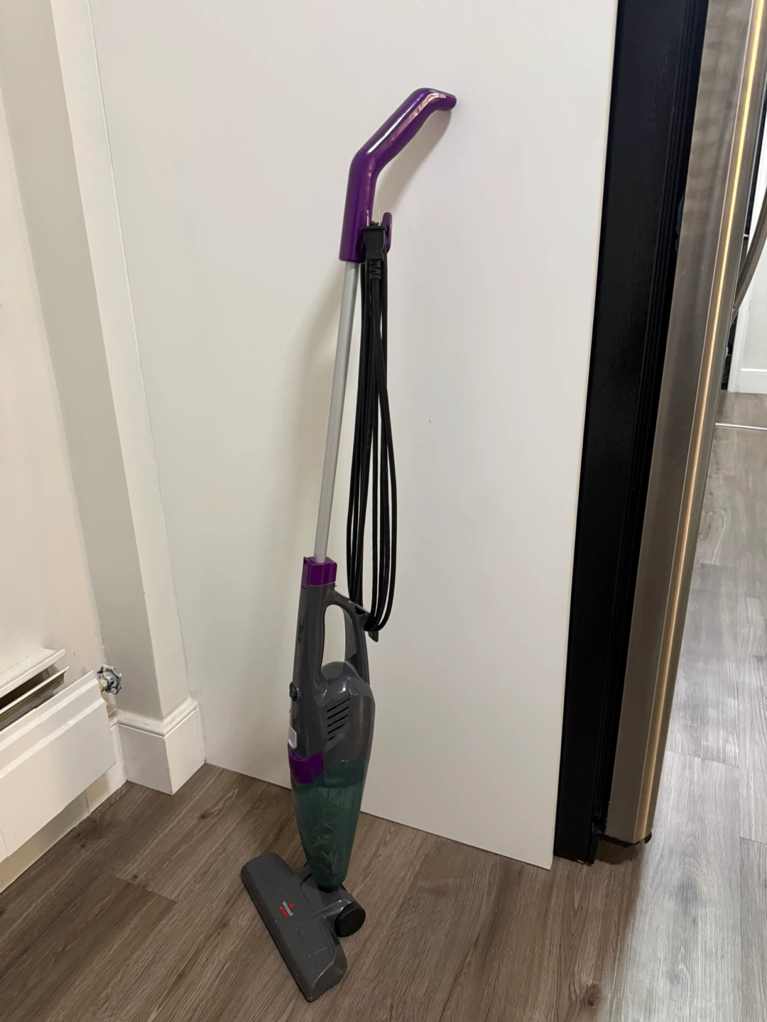 BISSELL Stick Vacuum Cleaner - photo 2