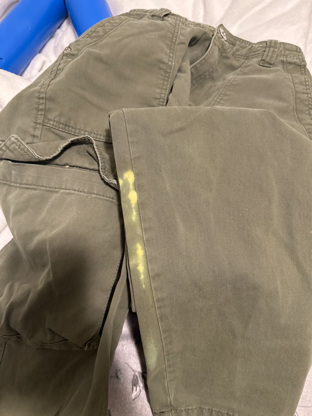 Bershka Medium Rise Cargo Straight Pants - Olive Green - photo 3