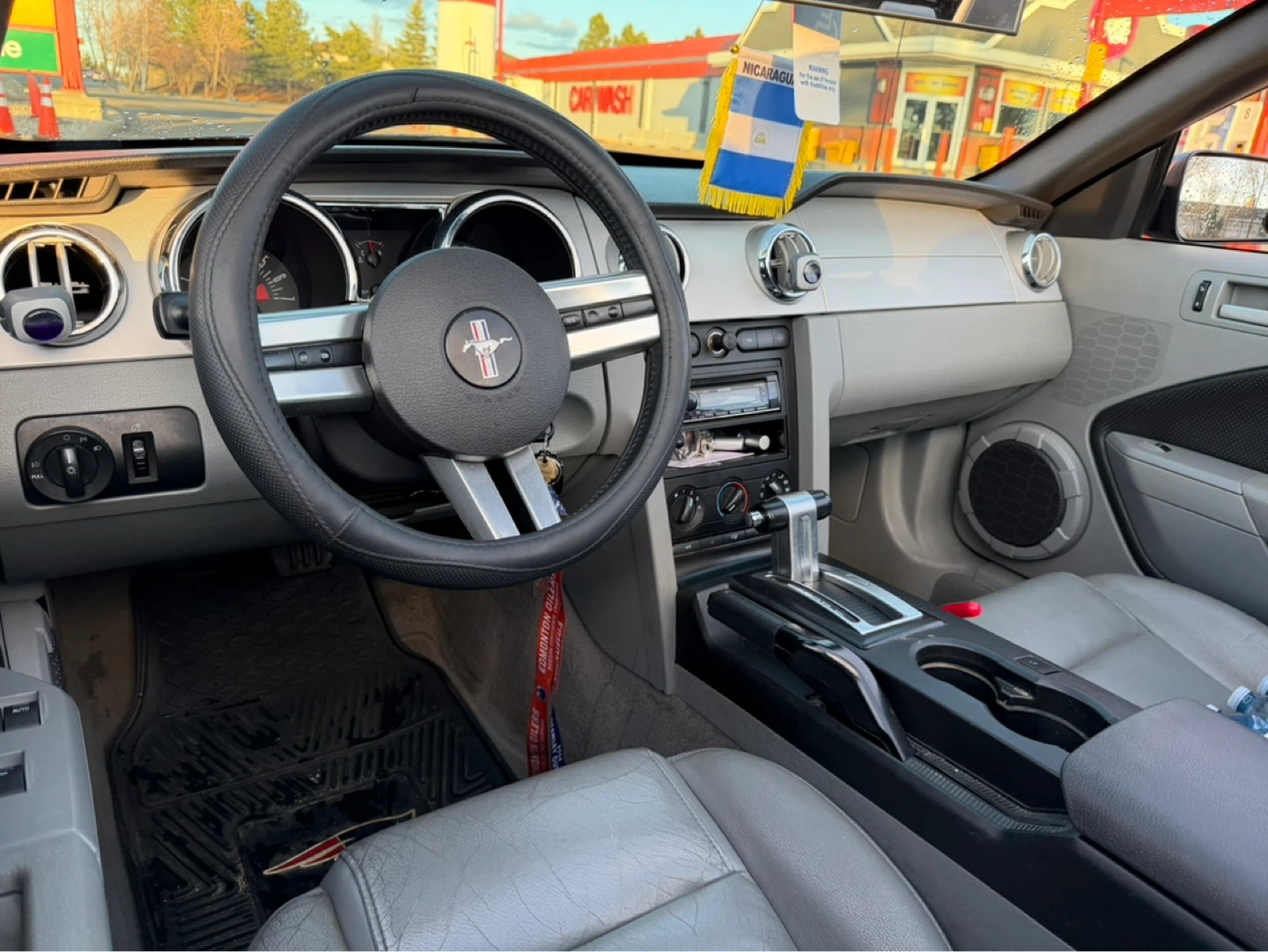 2008 Ford Mustang Convertible - photo 4