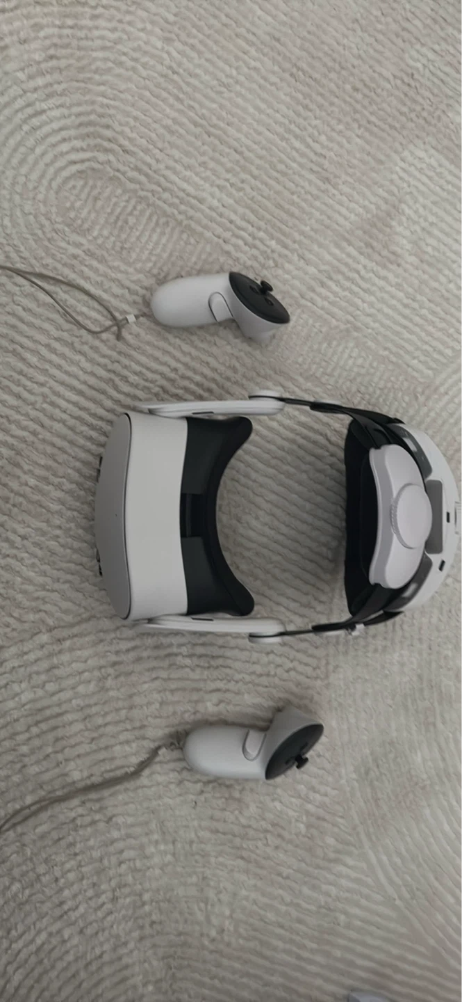 Meta Quest 3S Virtual Reality Headset - photo 3