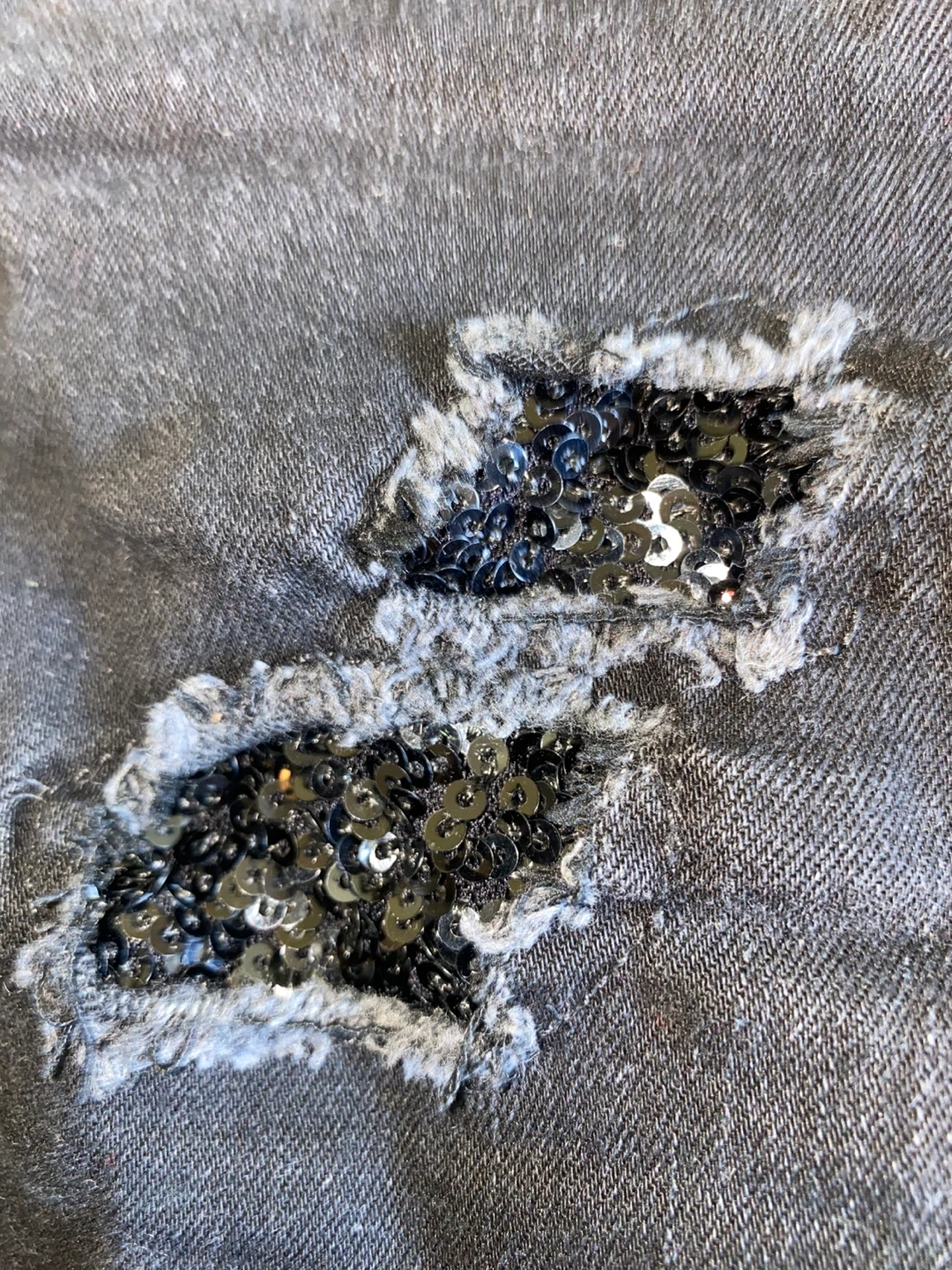True Religion RARE Distressed Denim Shorts - photo 2