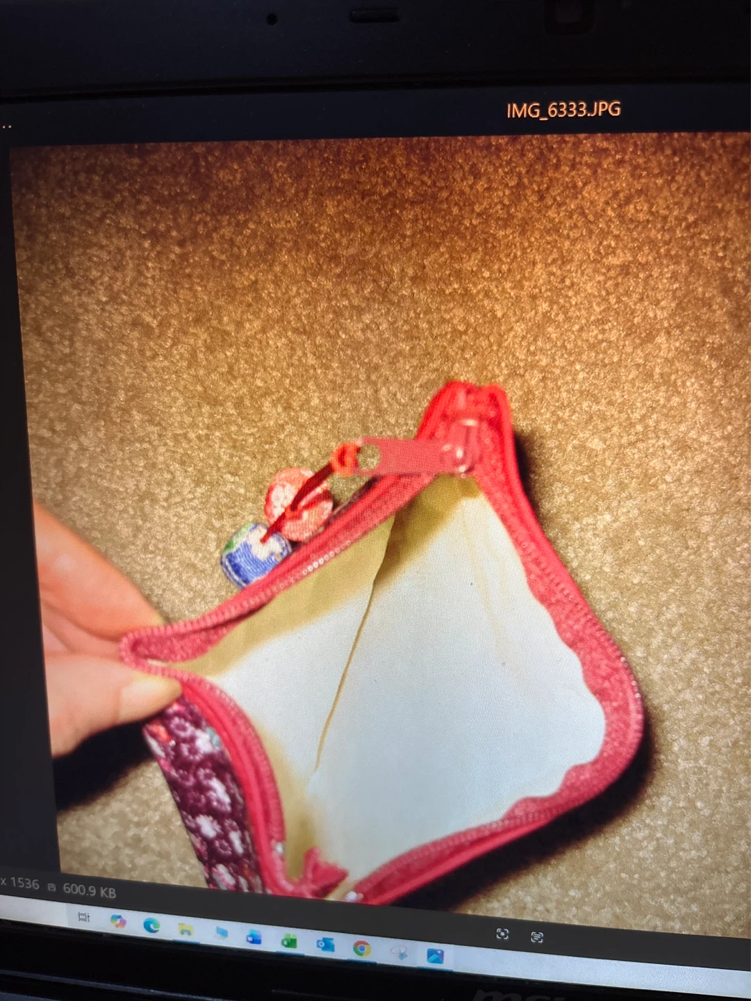 Floral Coin Pouch - photo 2