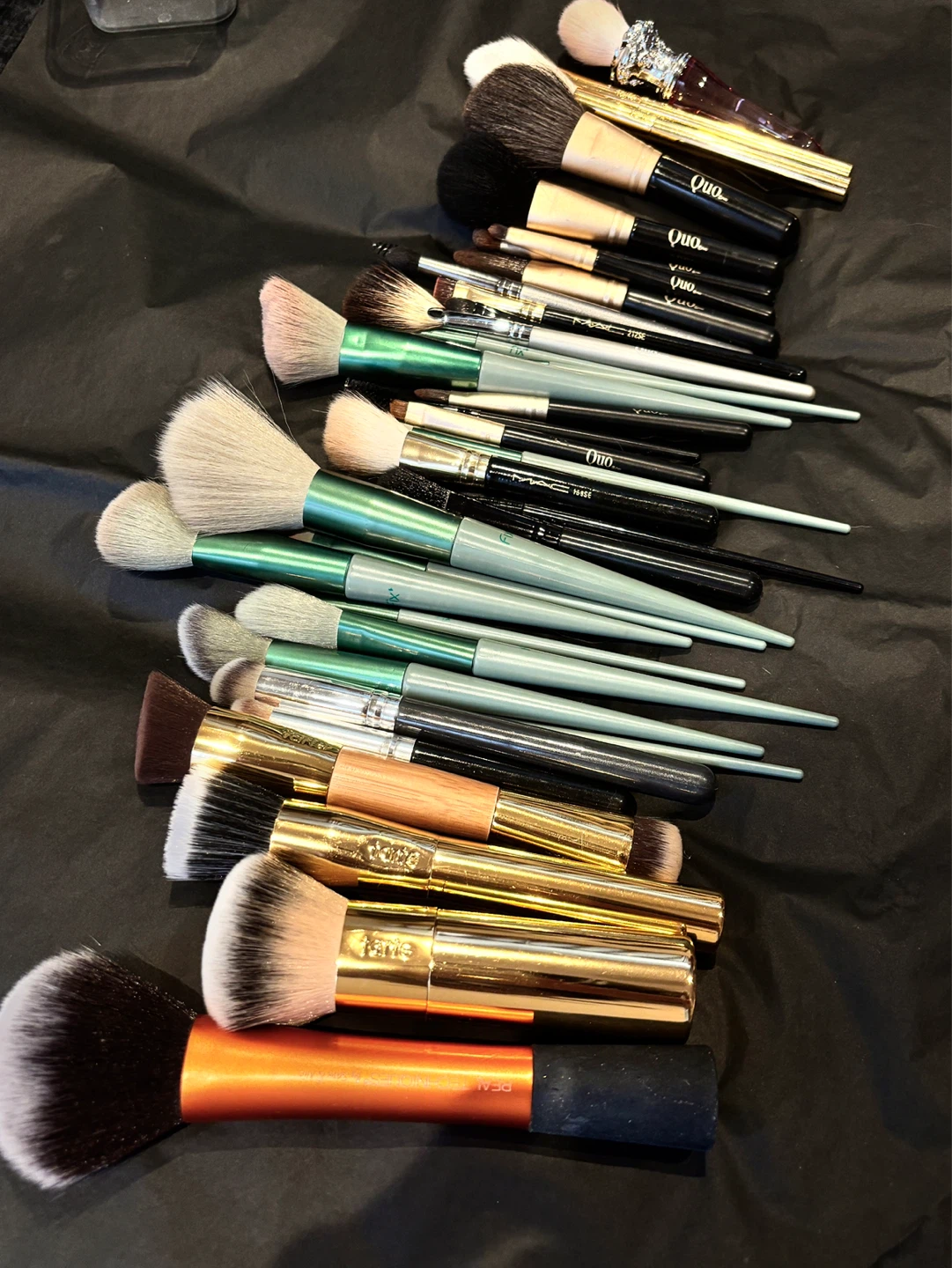 Assorted 36 Makeup Brushes