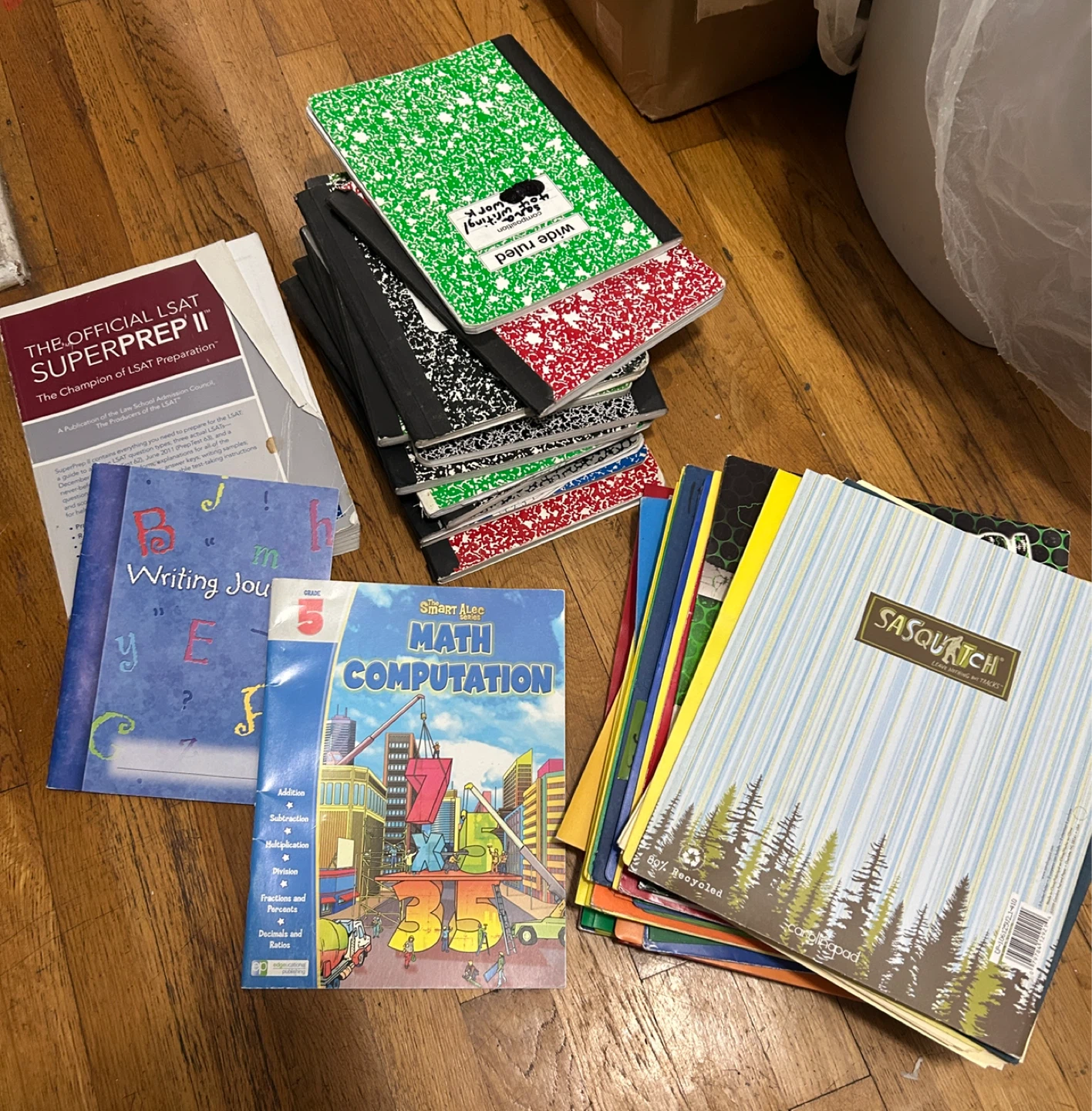 School supplies - photo 4