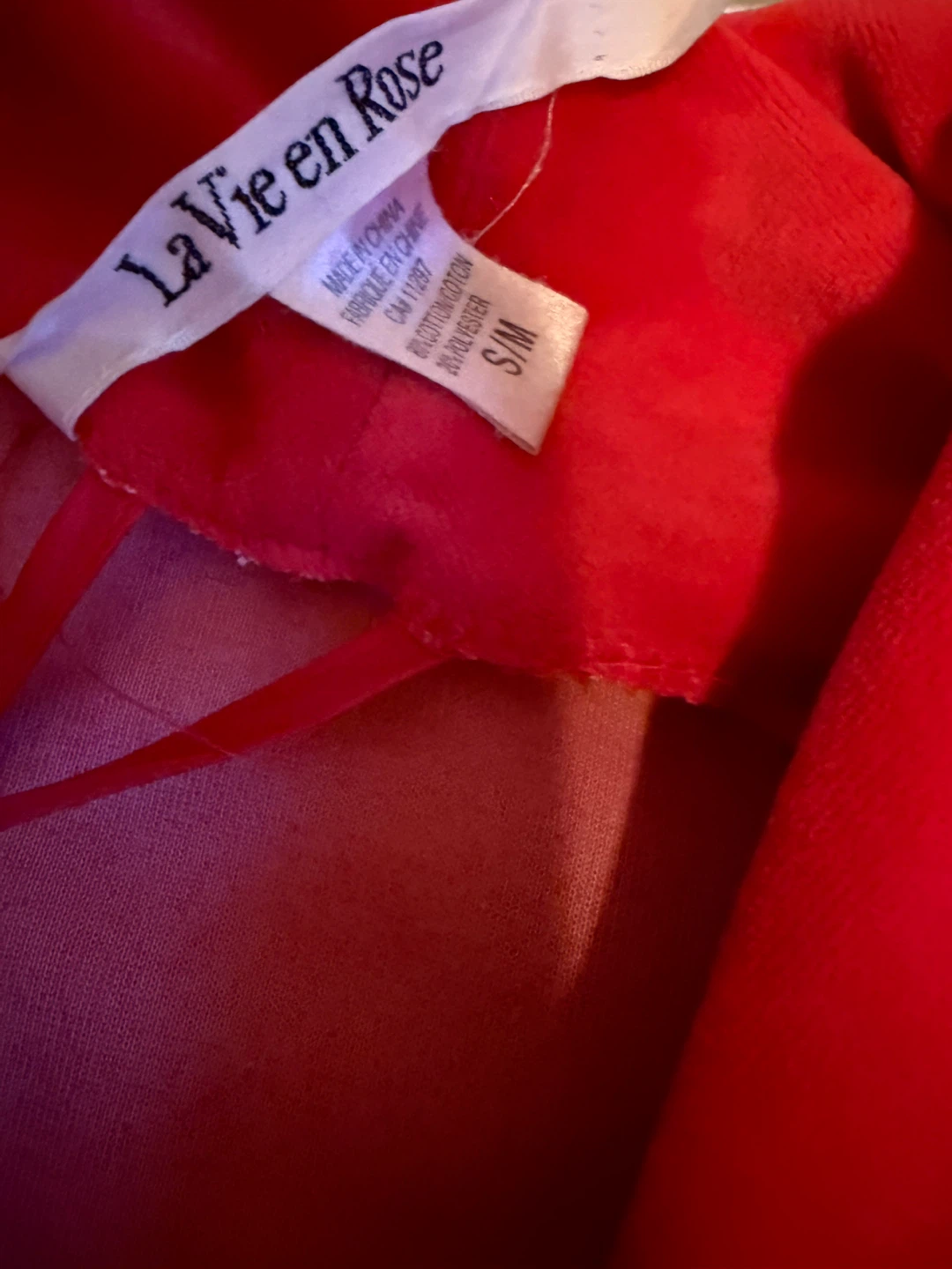 La Vie en Rose Red Velour Robe - photo 2