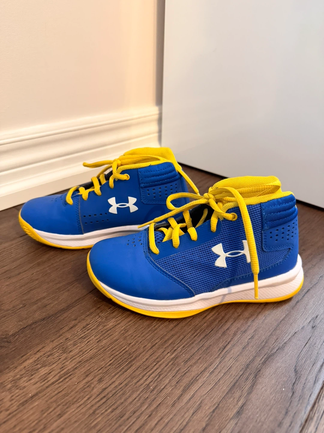 Under Armour Blue & Yellow Basketball Shoes - photo 3
