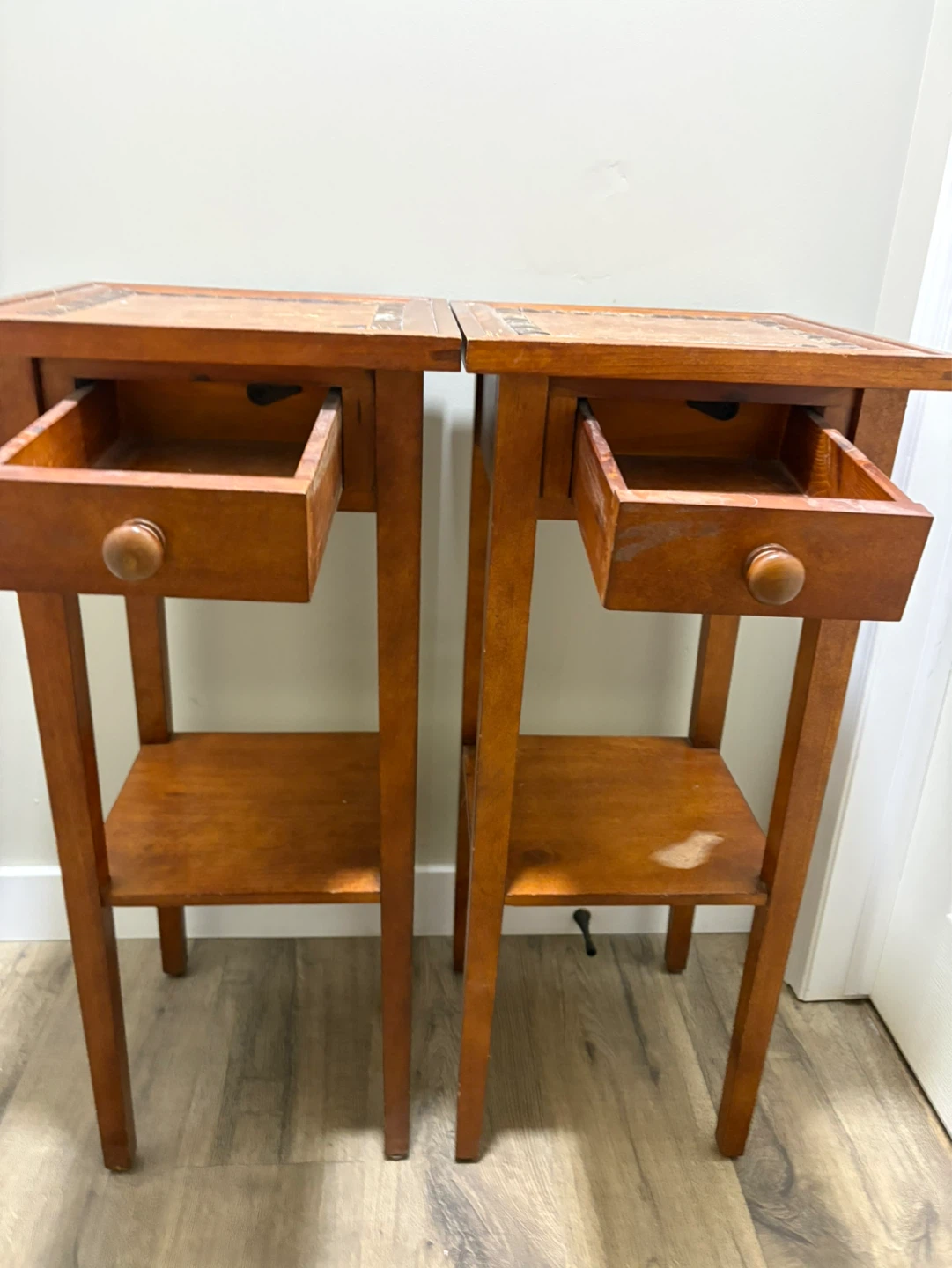 Set of 2 Wooden Accent Side Tables with Drawer