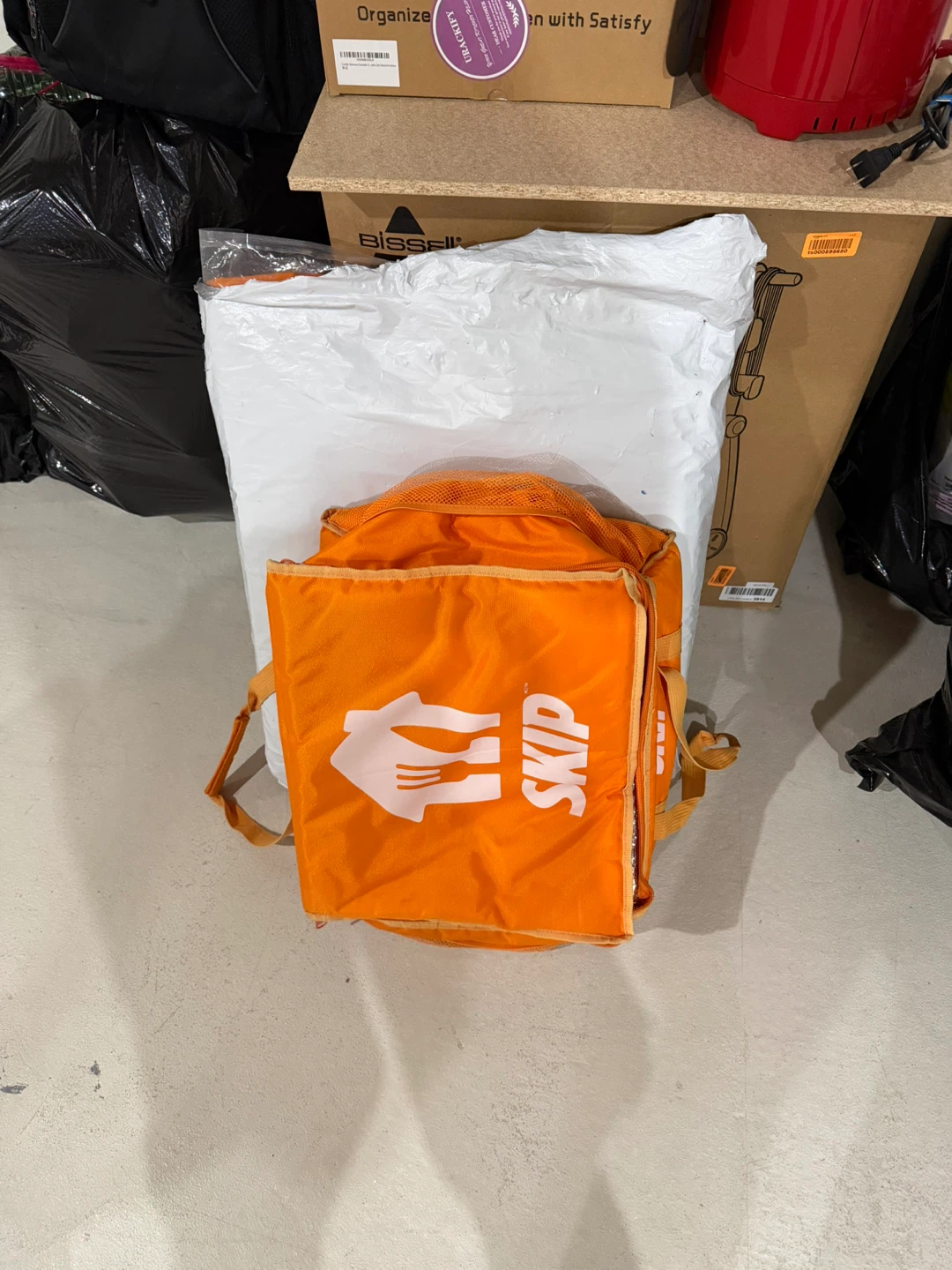 SkipTheDishes Insulated Food Delivery Bag Backpack