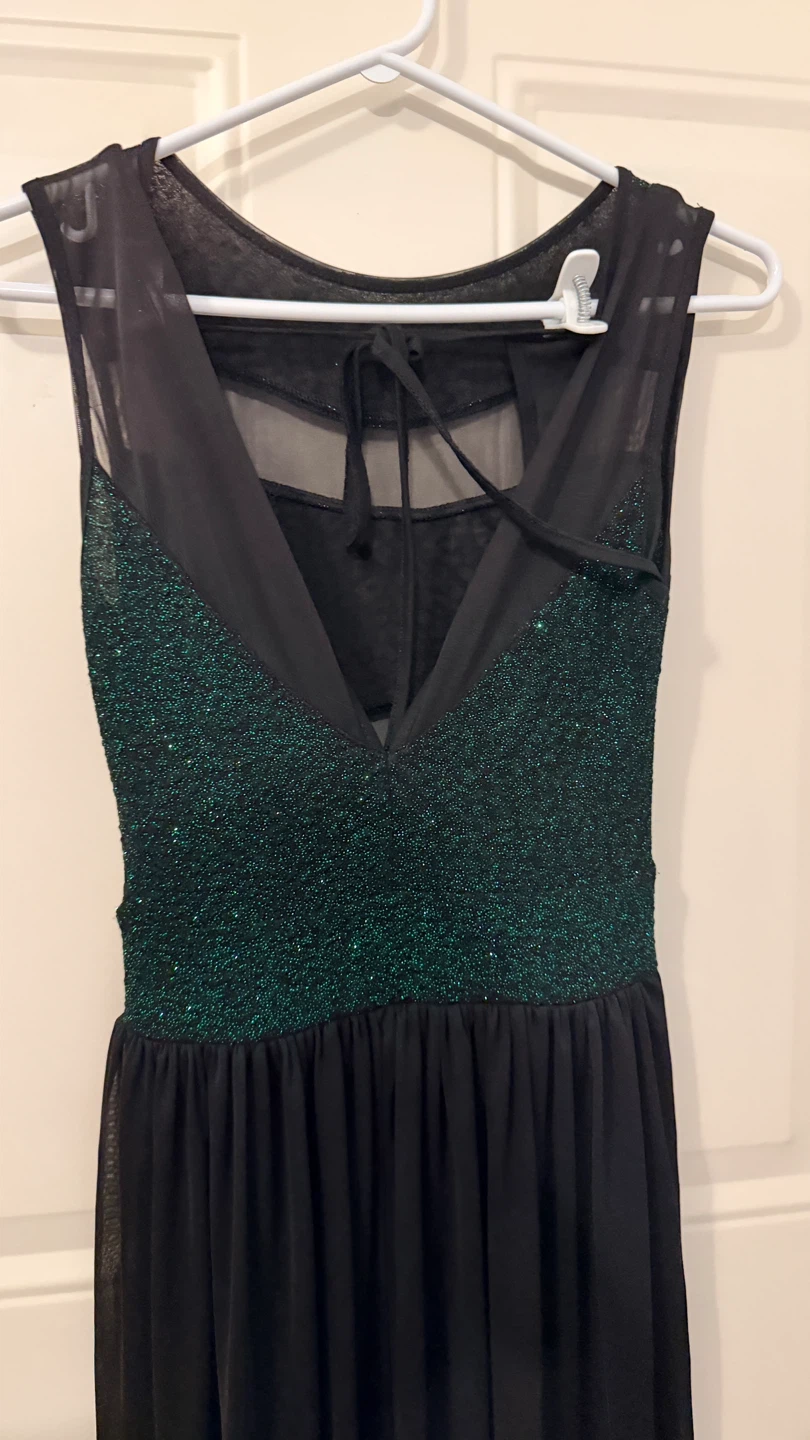 Sparkly Green & Black Dress. Size M - photo 3