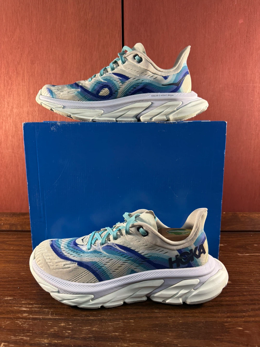 Hoka Clifton Edge Geometric Women’s Running Shoes Size US 8,5