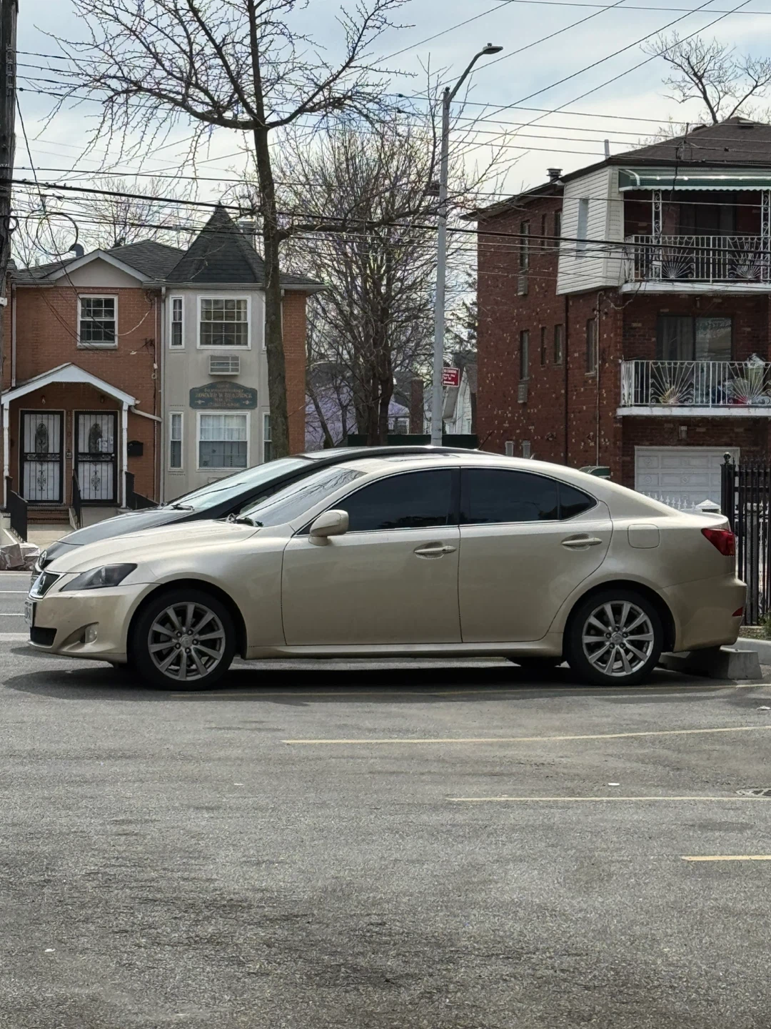 2006Lexus IS250   Gold Sedan - photo 4