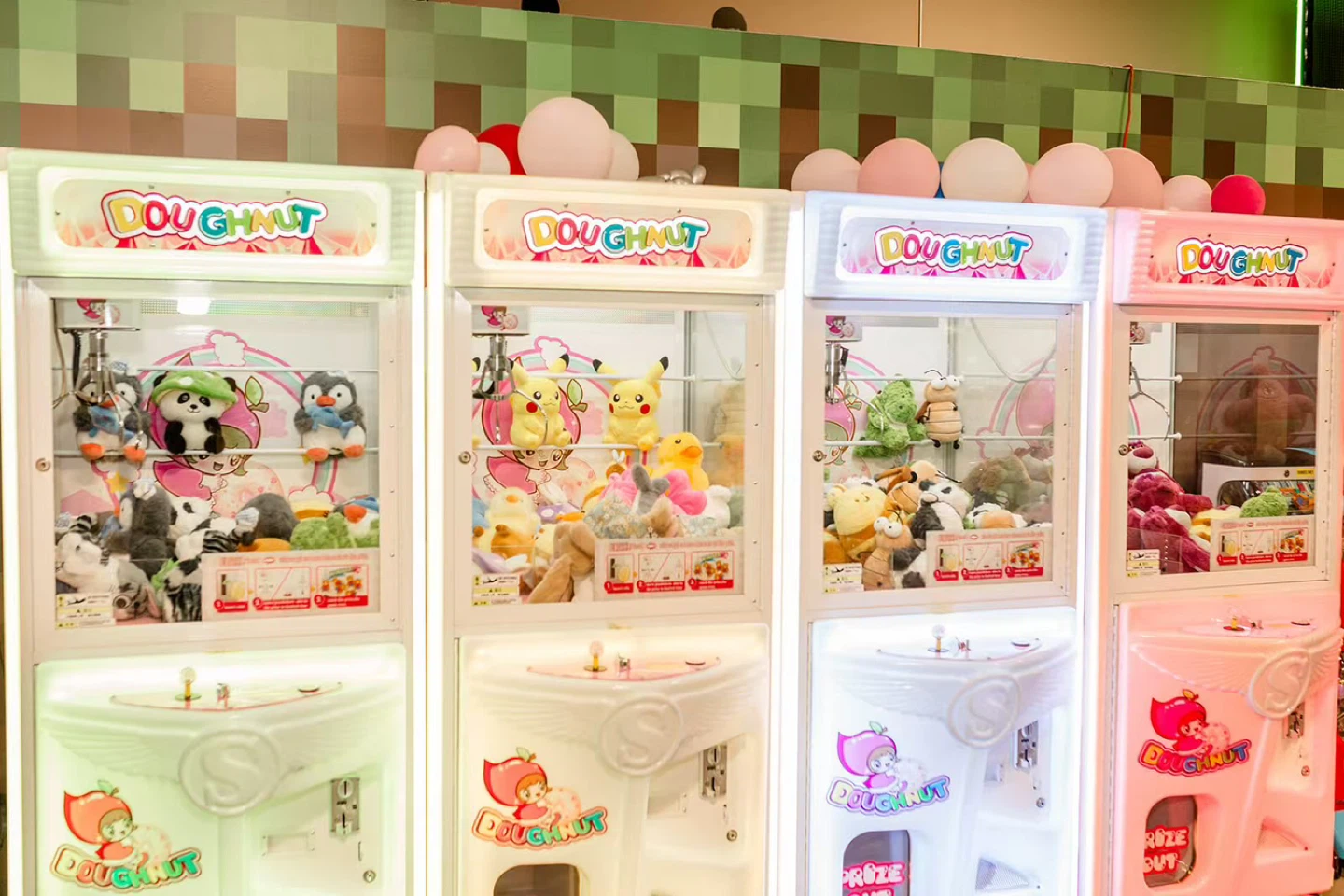 Doughnut Plush Prize Claw Machine