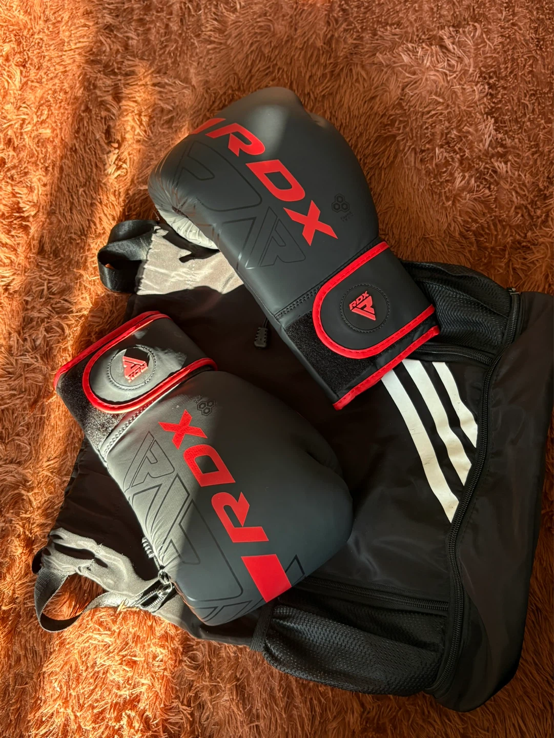 BRAND NEW RDX Boxing Gloves and Bag - photo 3