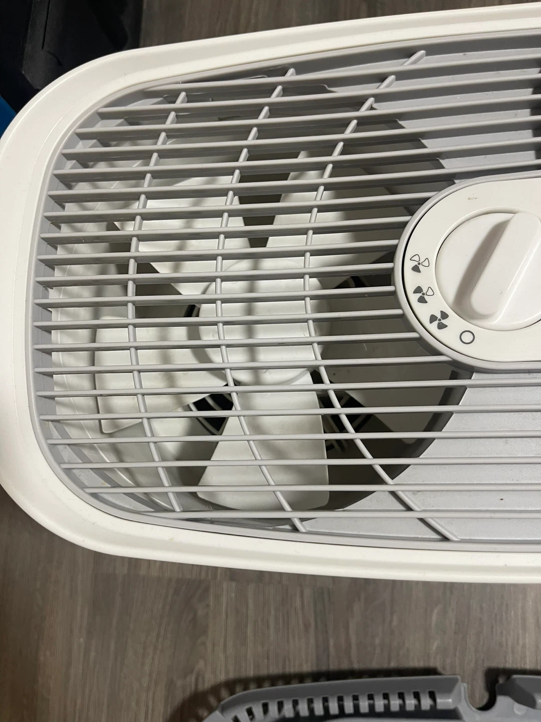 Honeywell Tower Air Purifier with Humidifier with filters - photo 2