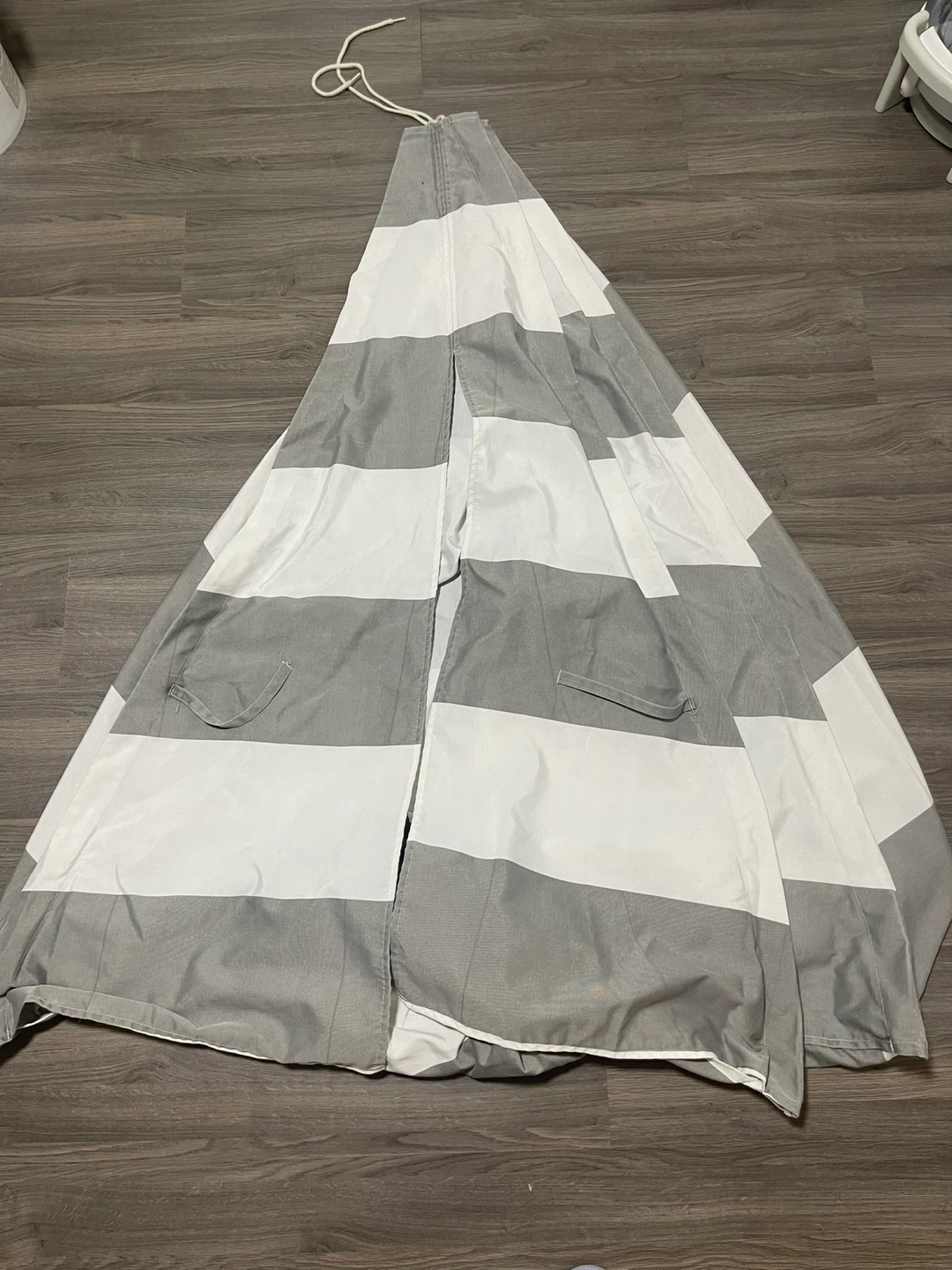 Striped Teepee Tent - photo 3